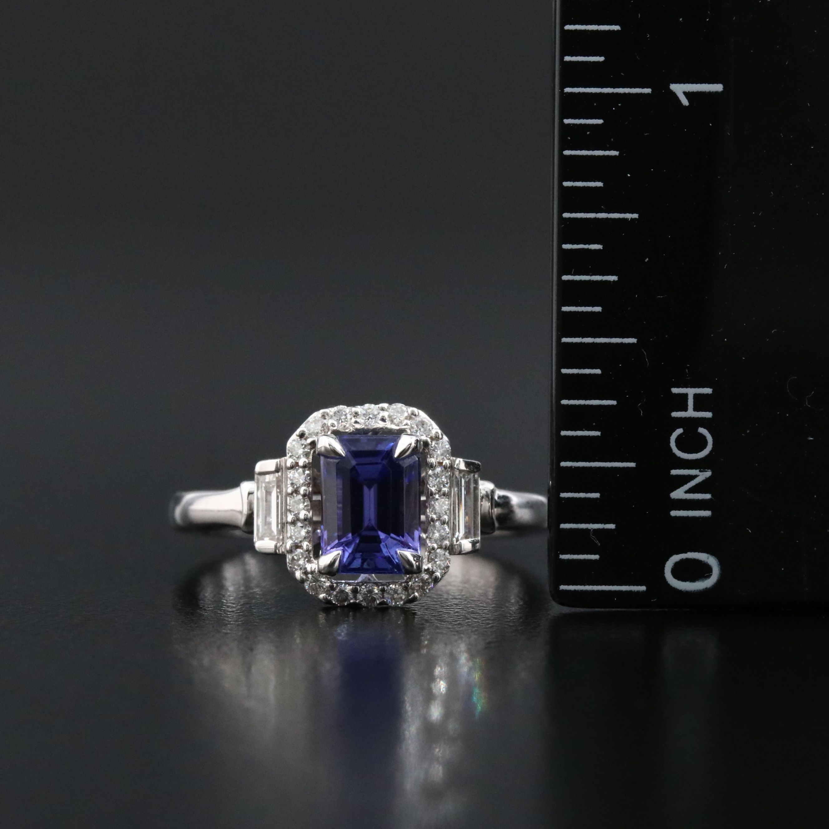 Chromia 18K 1.46 CT Tanzanite and Diamond Ring