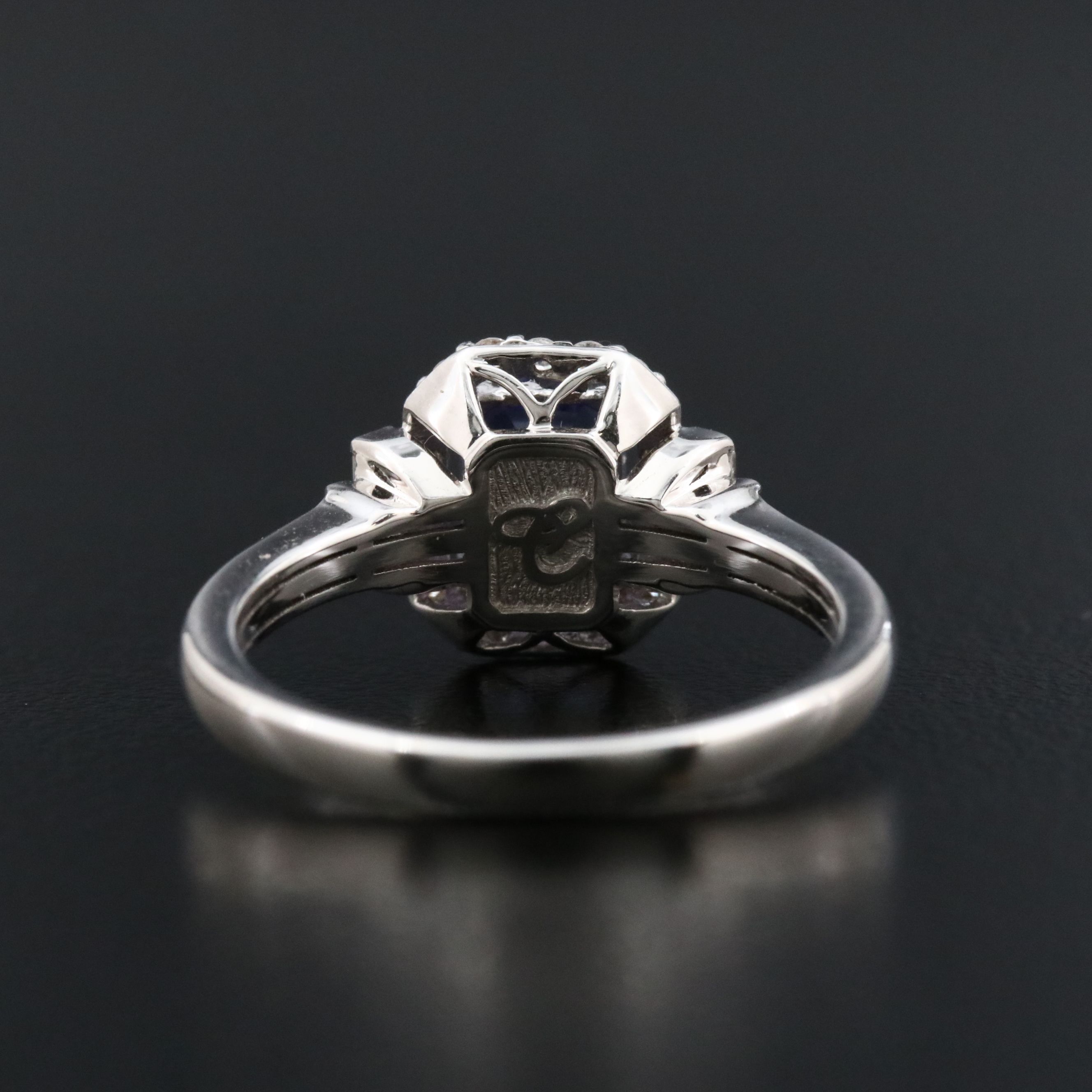 Chromia 18K 1.46 CT Tanzanite and Diamond Ring