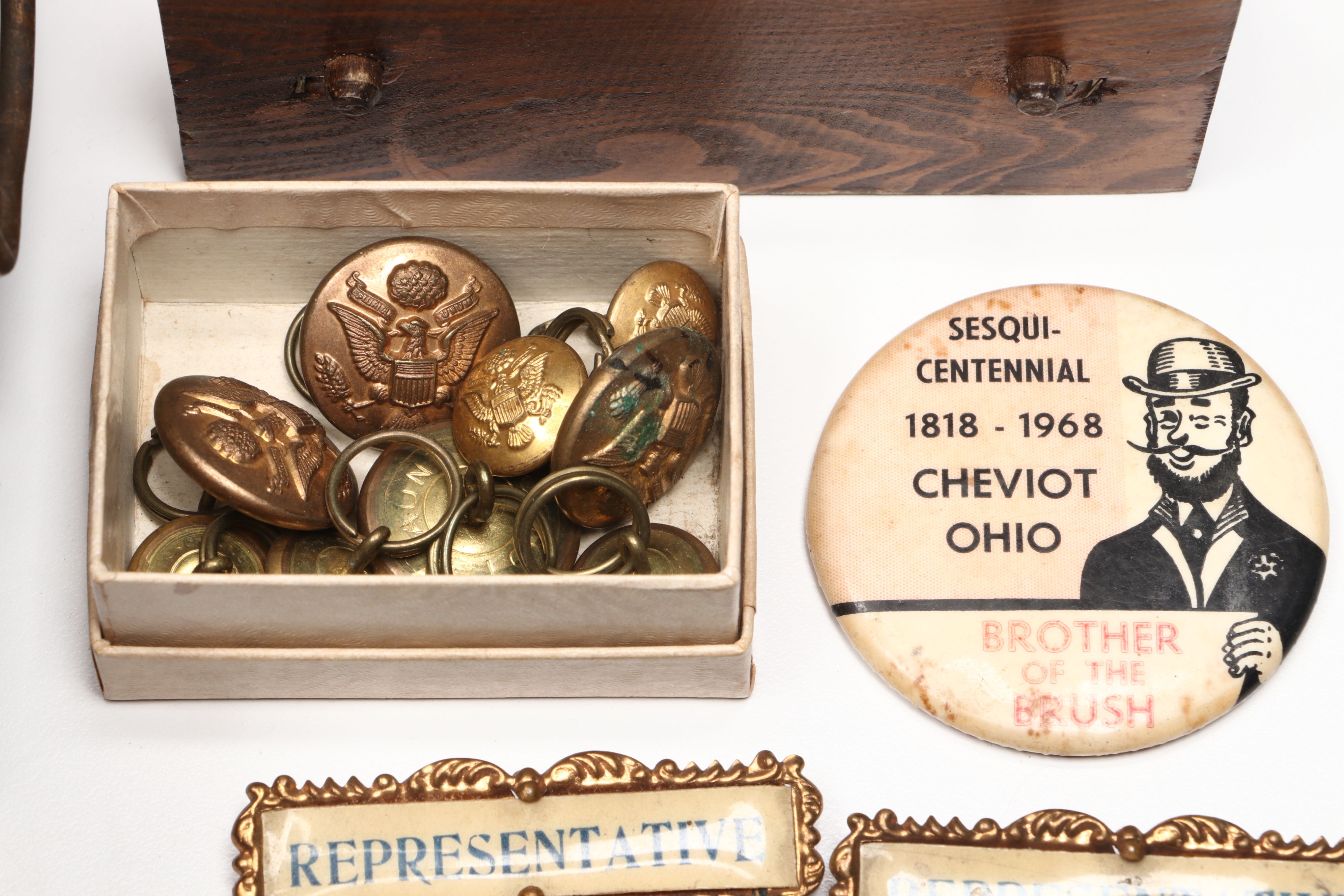 Cedar Men's Vanity Box with Cufflinks, Fraternal Order Ribbons, More