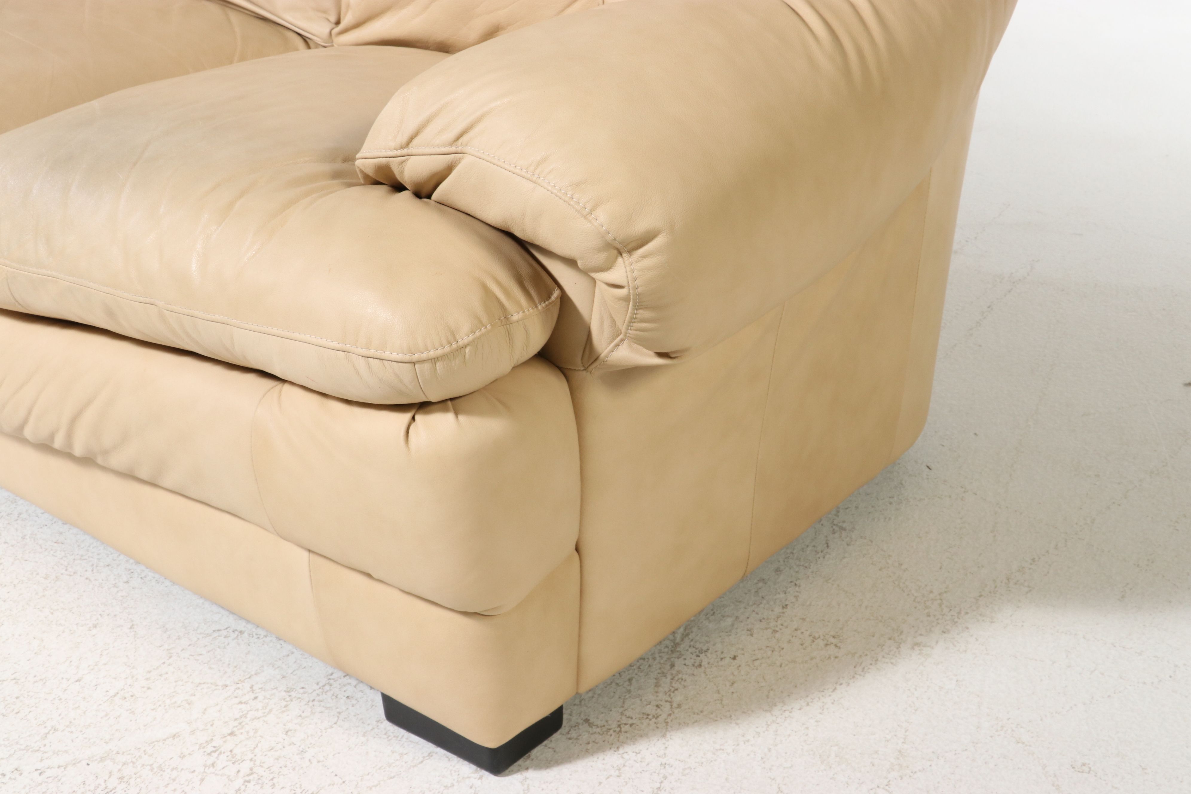 Natuzzi Editions "Vincenzo" Italian Leather Loveseat