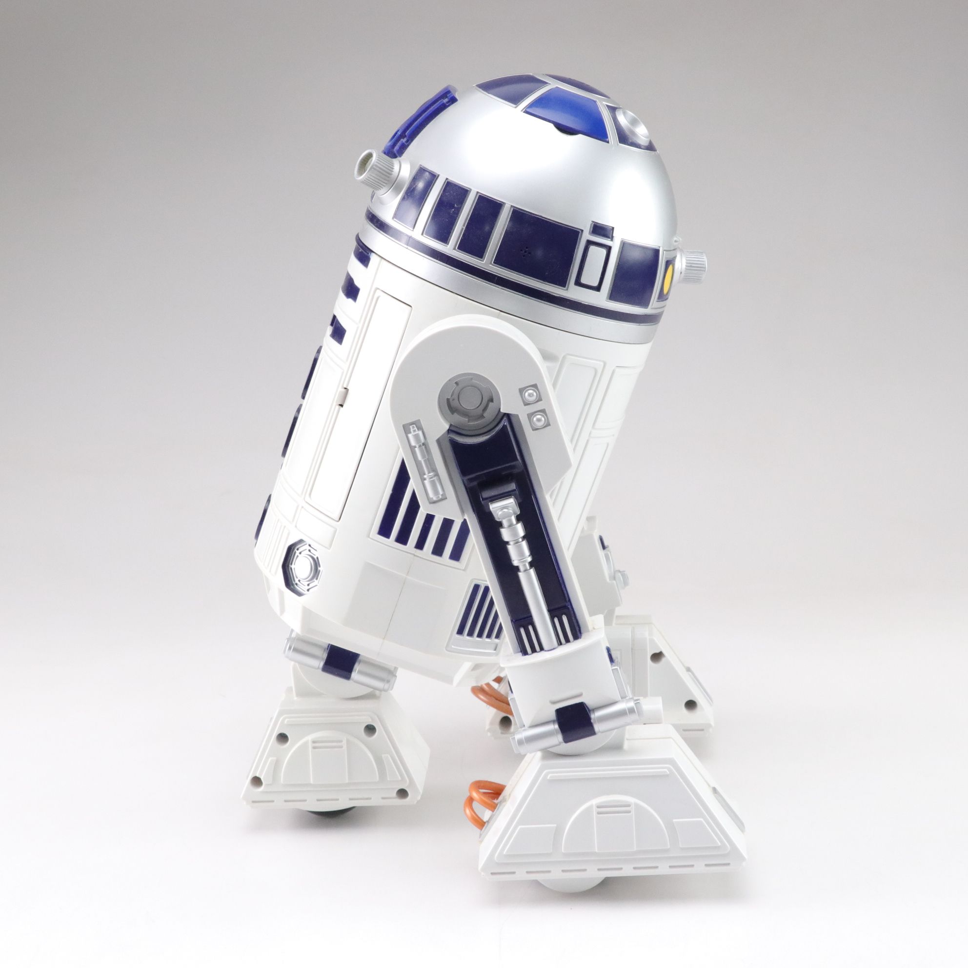 Hasbro Star Wars Interactive Astromech Droid R2-D2