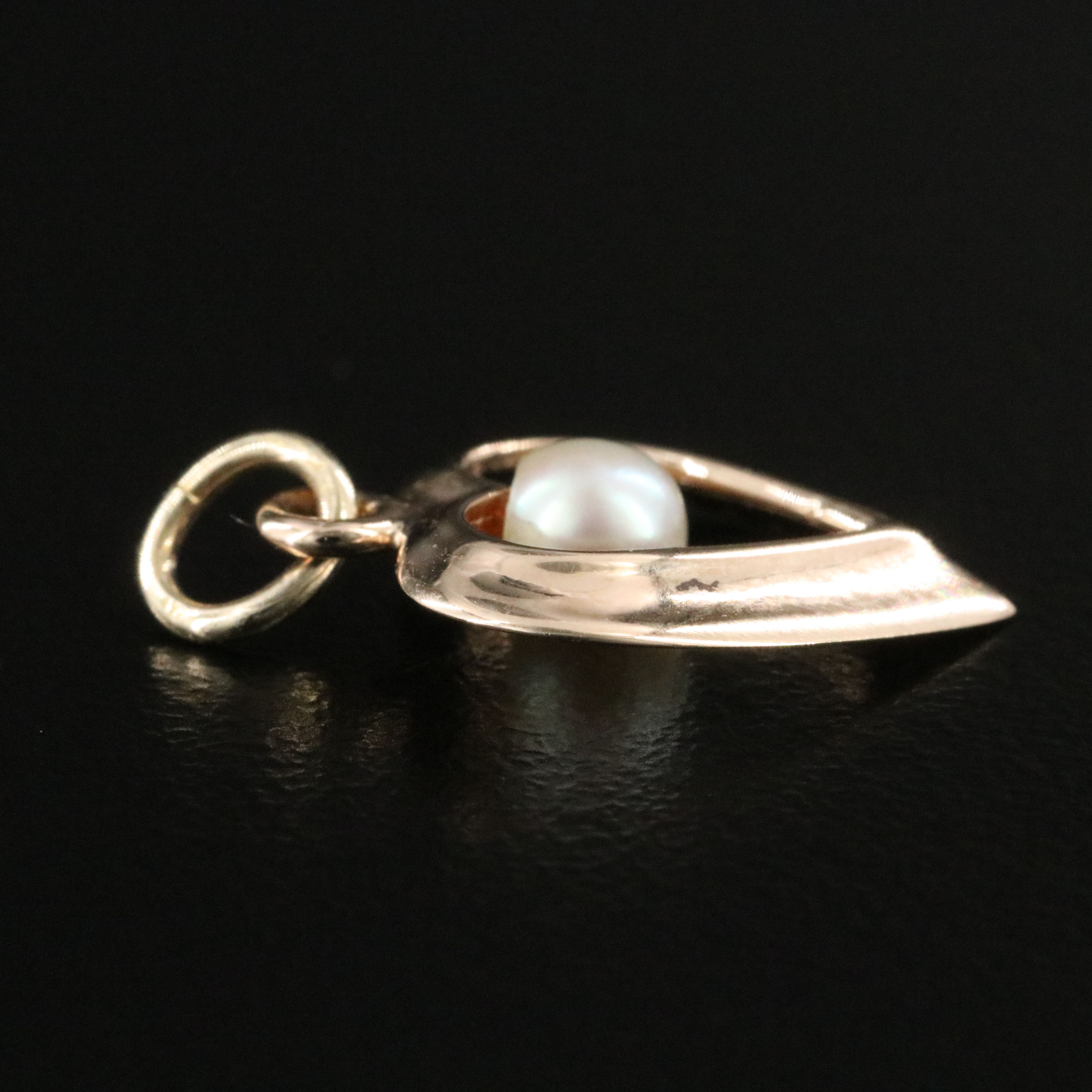 14K Pearl Heart Pendant