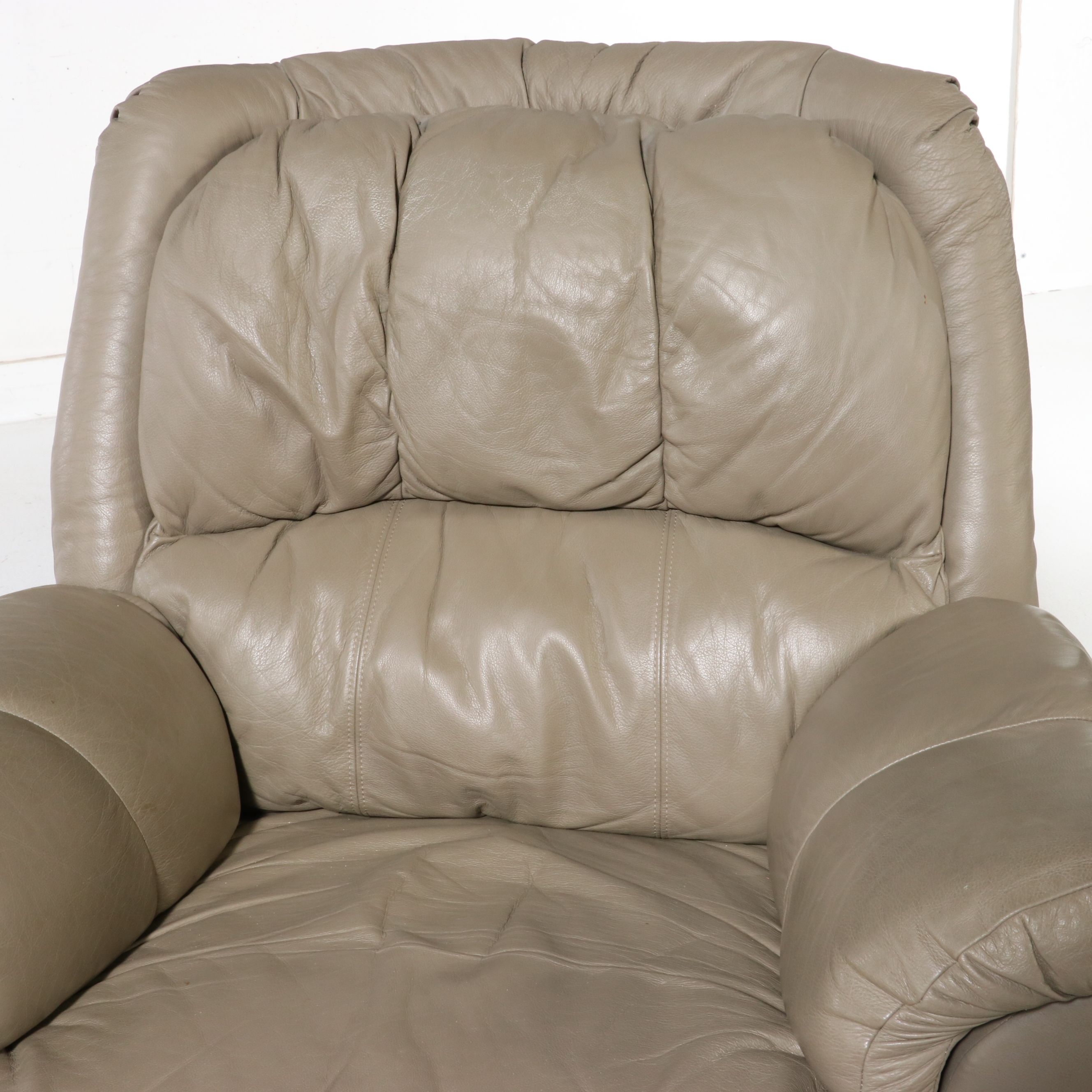 Oversized Leather Swivel Rocker Recliner, 21st Century