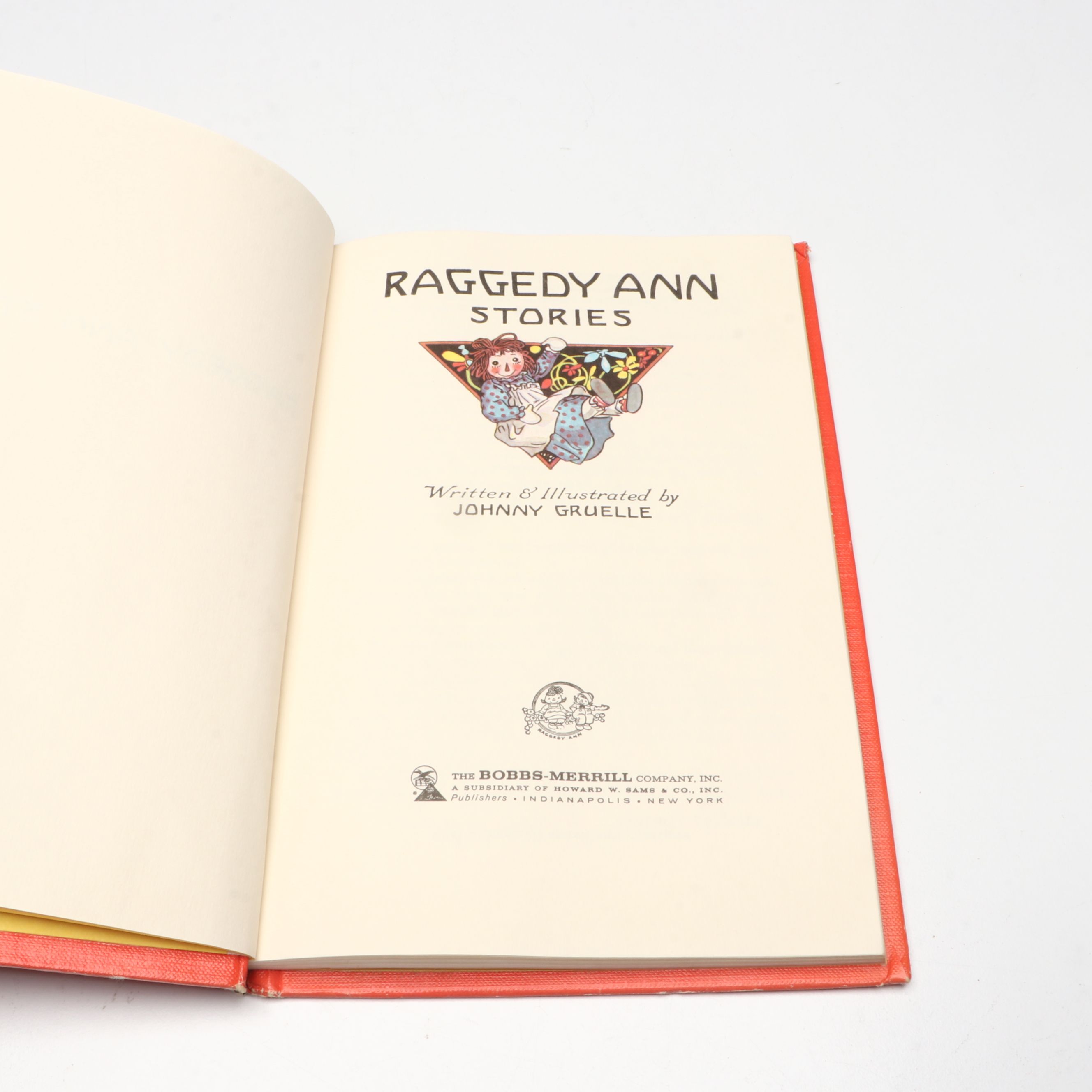 Raggedy Ann and Andy Dolls with "Raggedy Ann Stories" by Johnny Gruelle