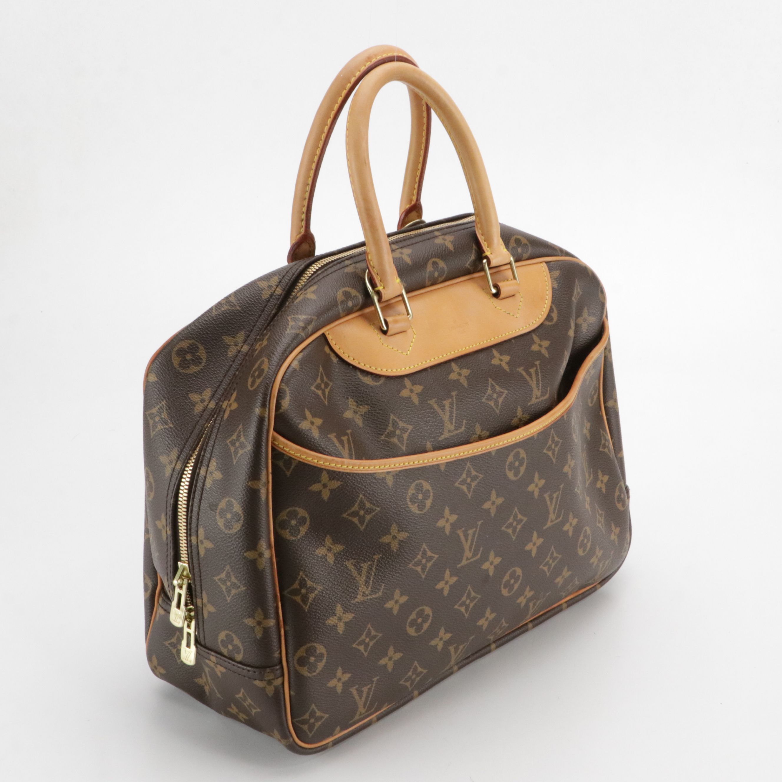 Louis Vuitton Deauville Handbag in Monogram Canvas and Vachetta Leather