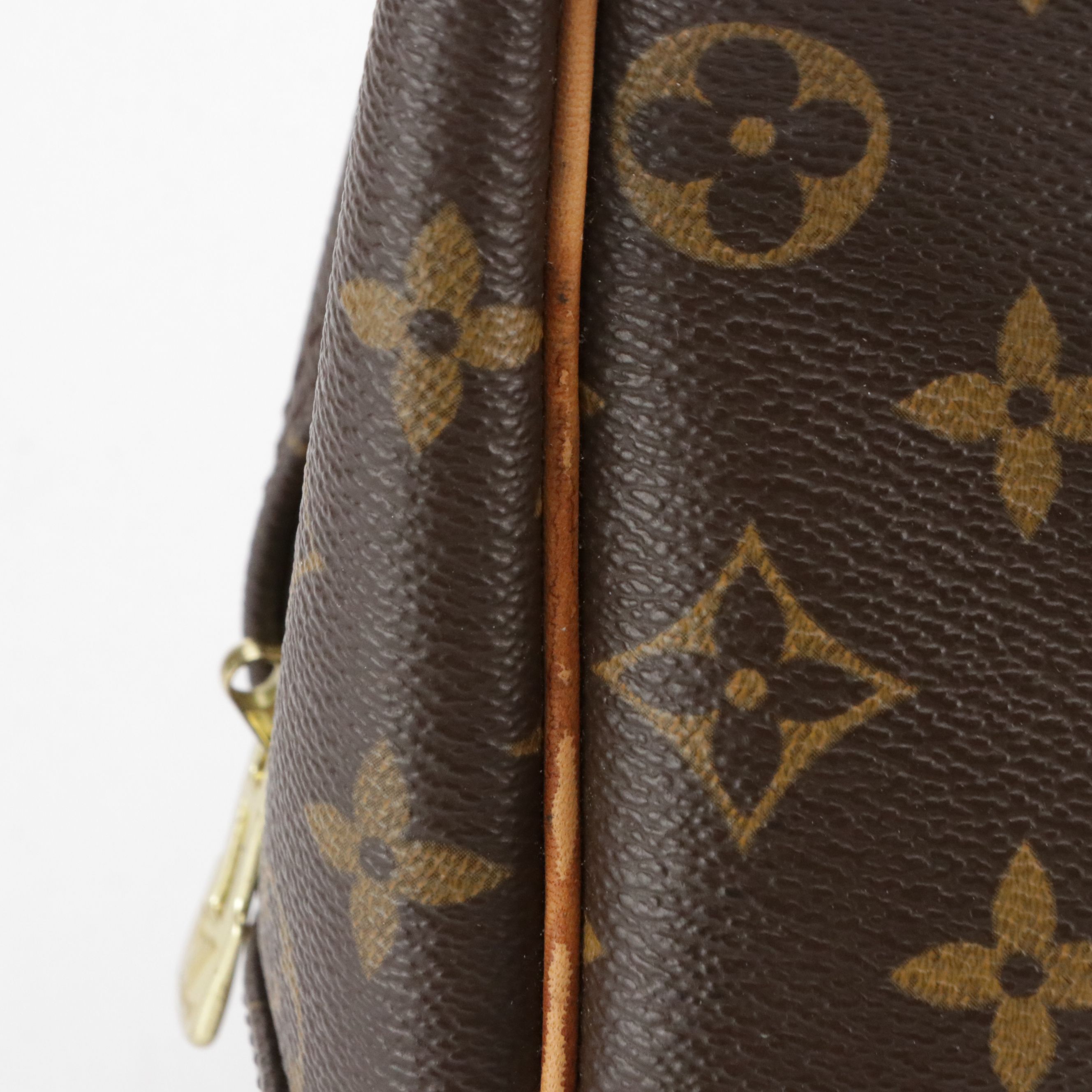 Louis Vuitton Deauville Handbag in Monogram Canvas and Vachetta Leather
