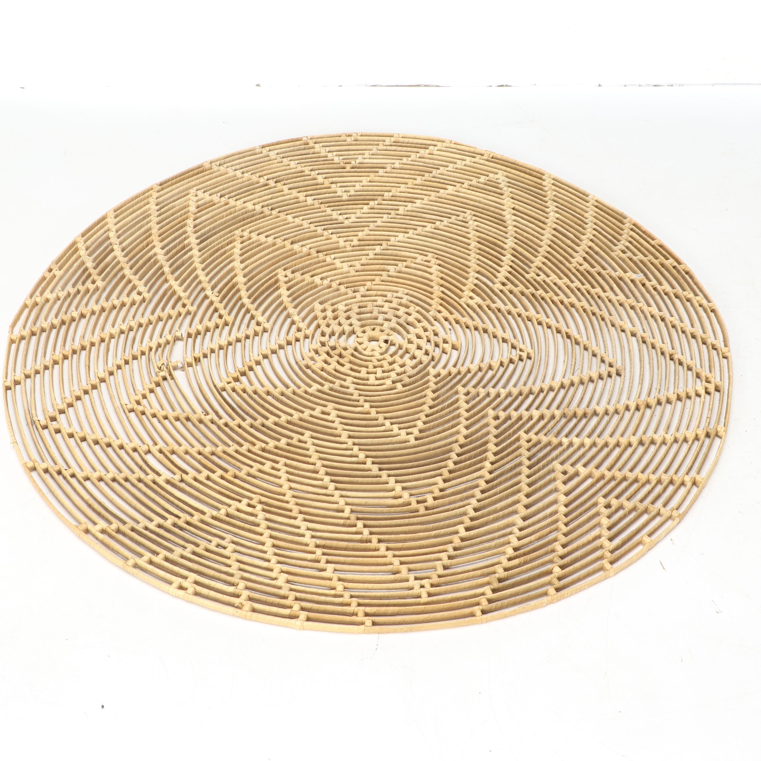 Thai Bamboo Sieve Basket with Other Floral Rattan Wall Décor