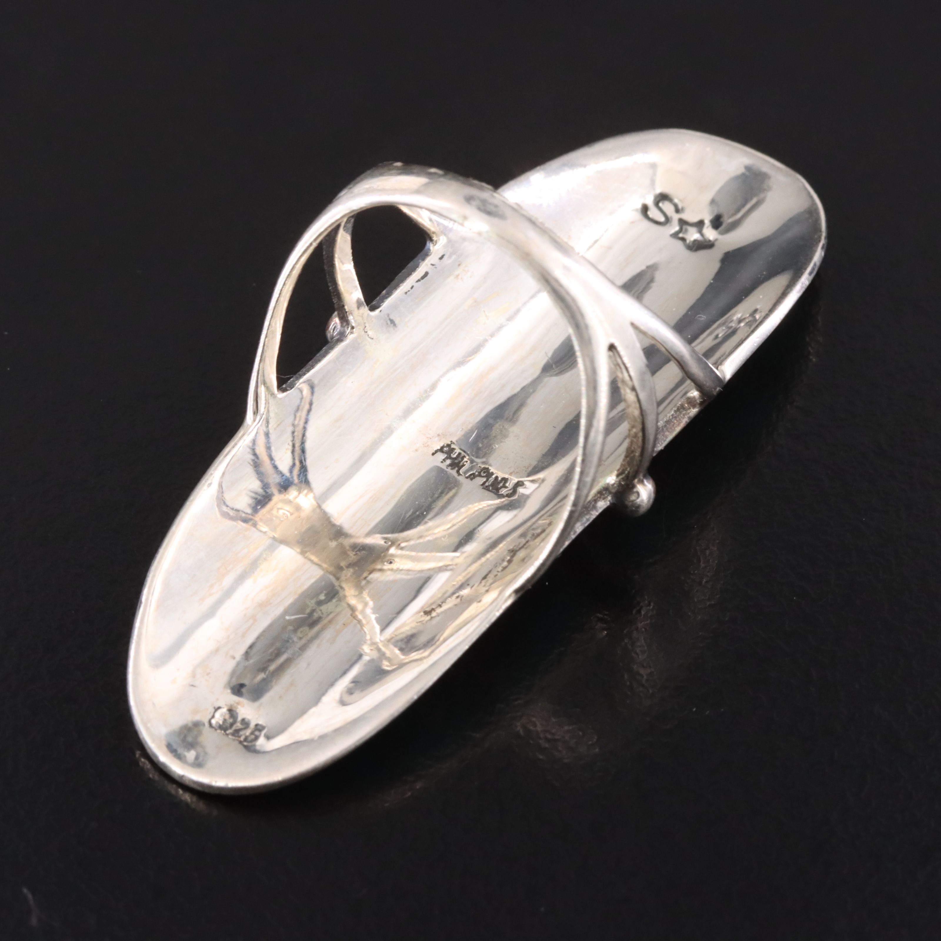 Artisan Signed Sterling Chip Stone Inlay Ring