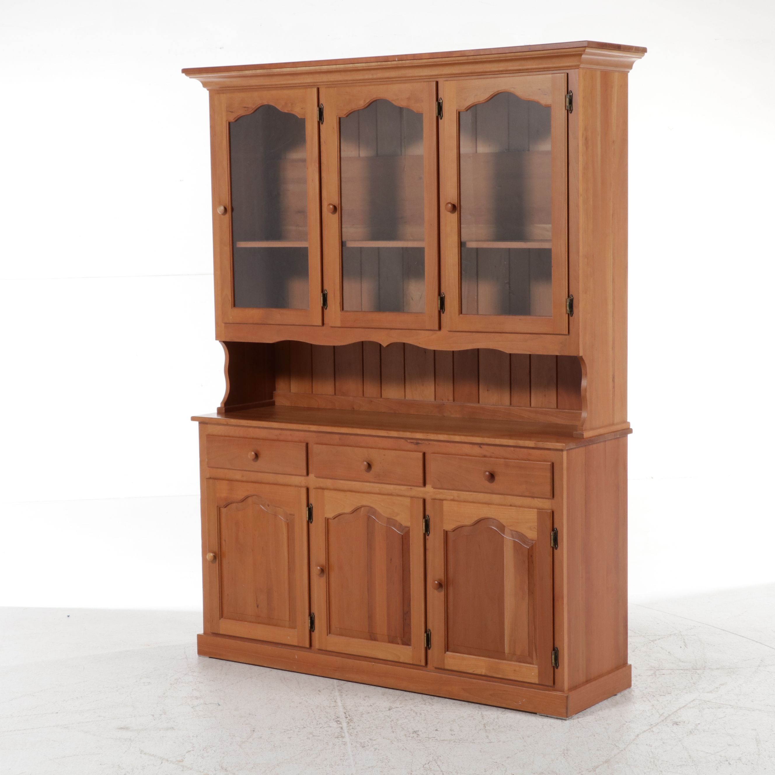 Colonial Revival Solid Wooden China Hutch, Late 20th/Early 21st Century