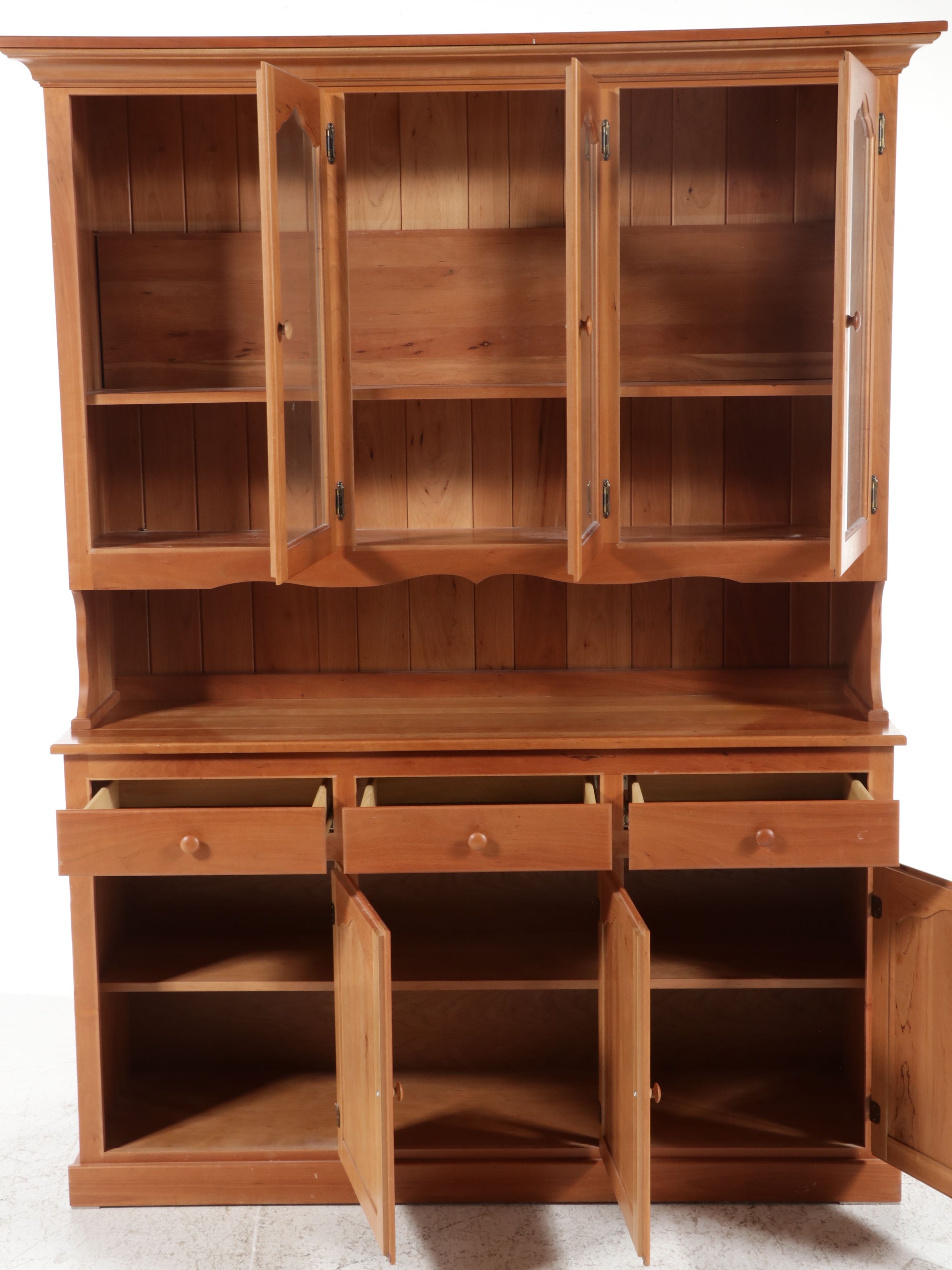 Colonial Revival Solid Wooden China Hutch, Late 20th/Early 21st Century