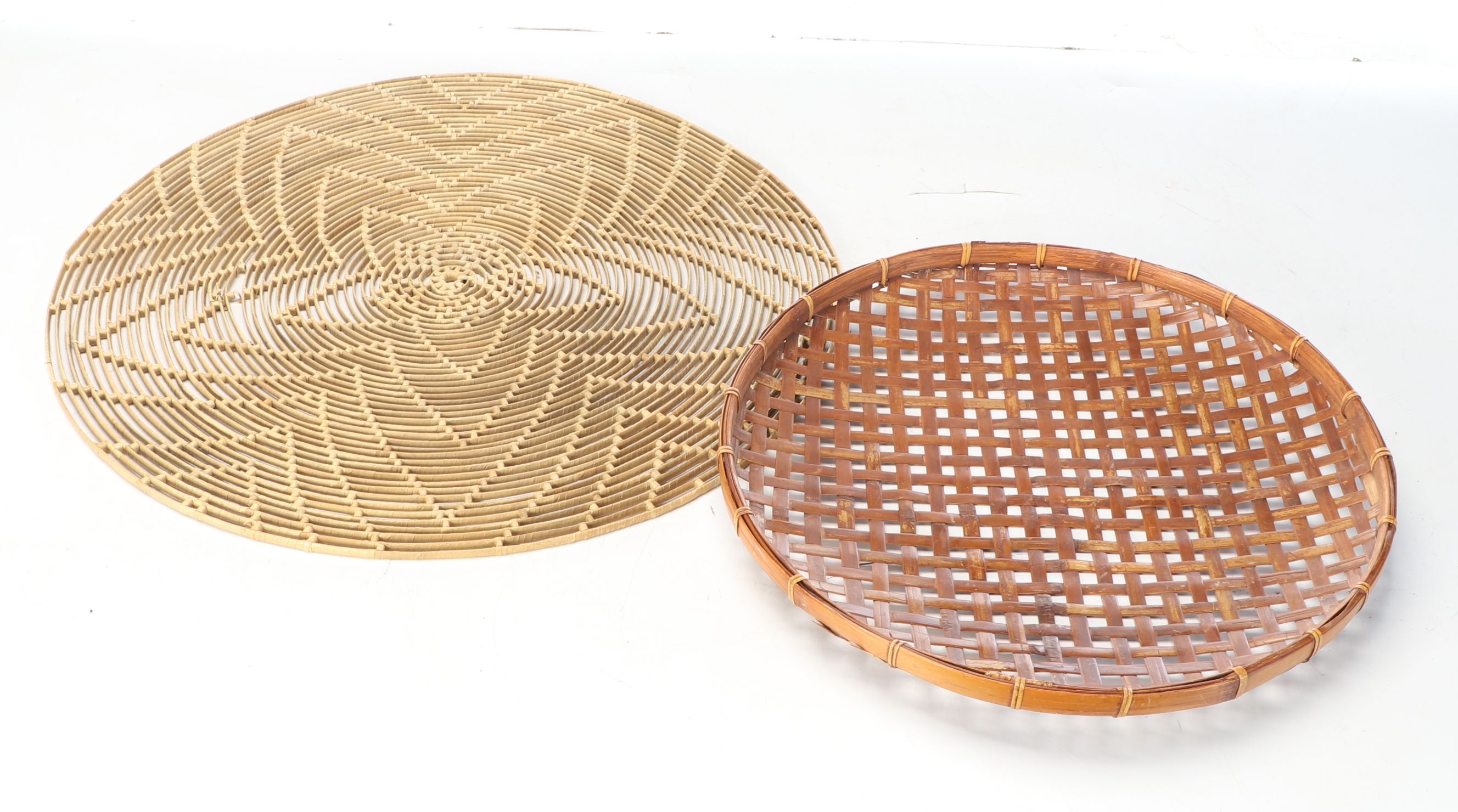 Thai Bamboo Sieve Basket with Other Floral Rattan Wall Décor