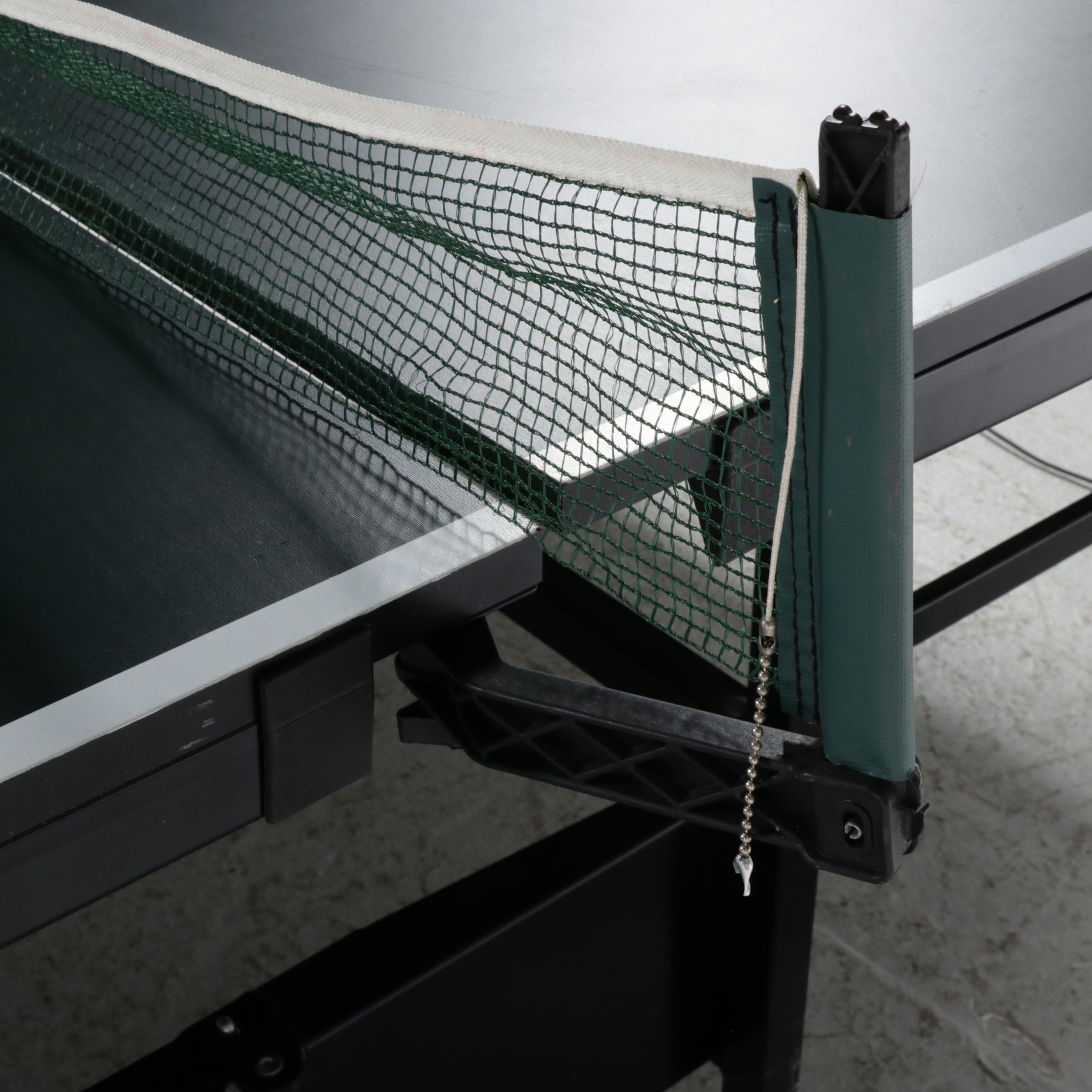 Ready 2 Play Folding Ping-Pong Table with Accessories