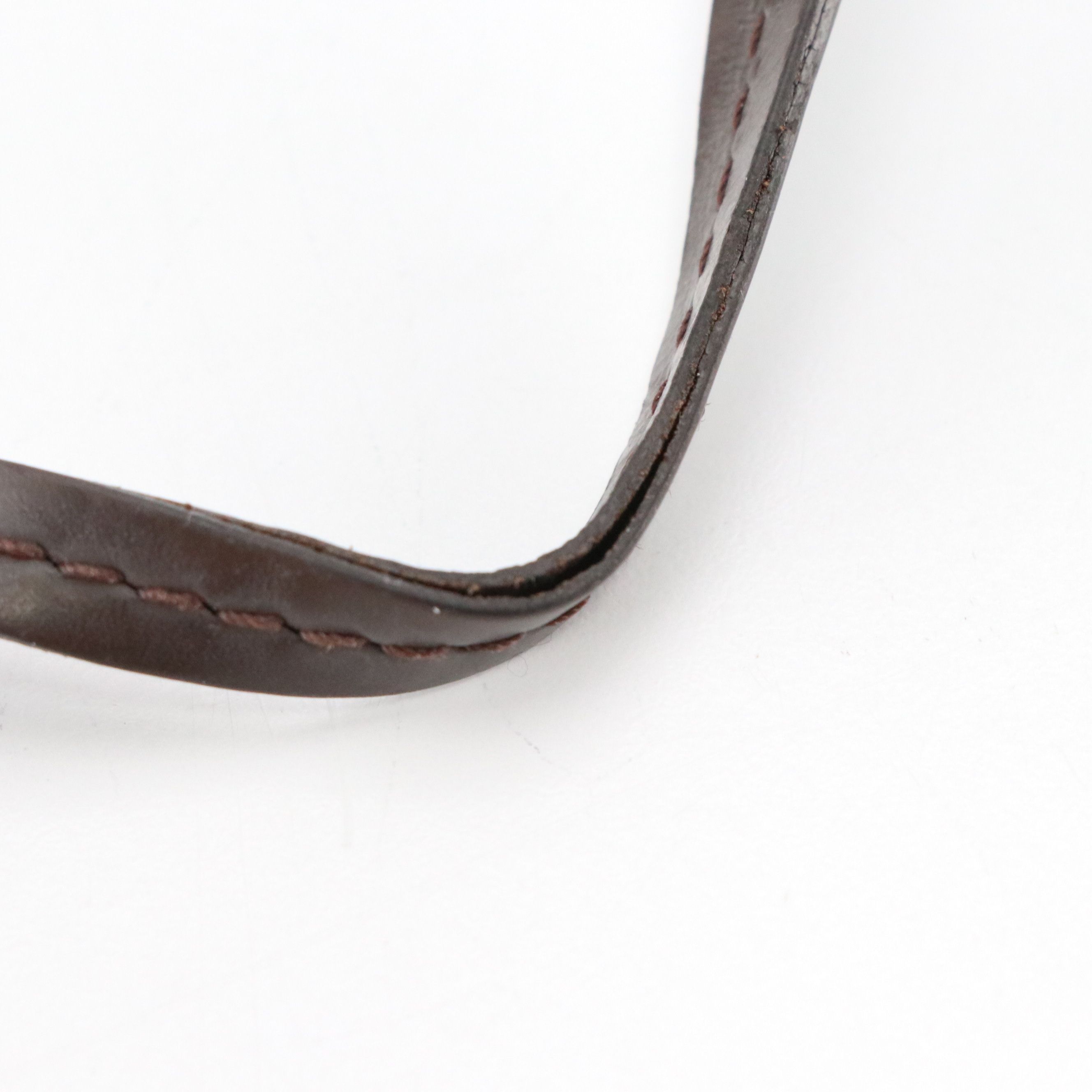 Louis Vuitton Neverfull MM/GM Pouch in Damier Ebene Canvas