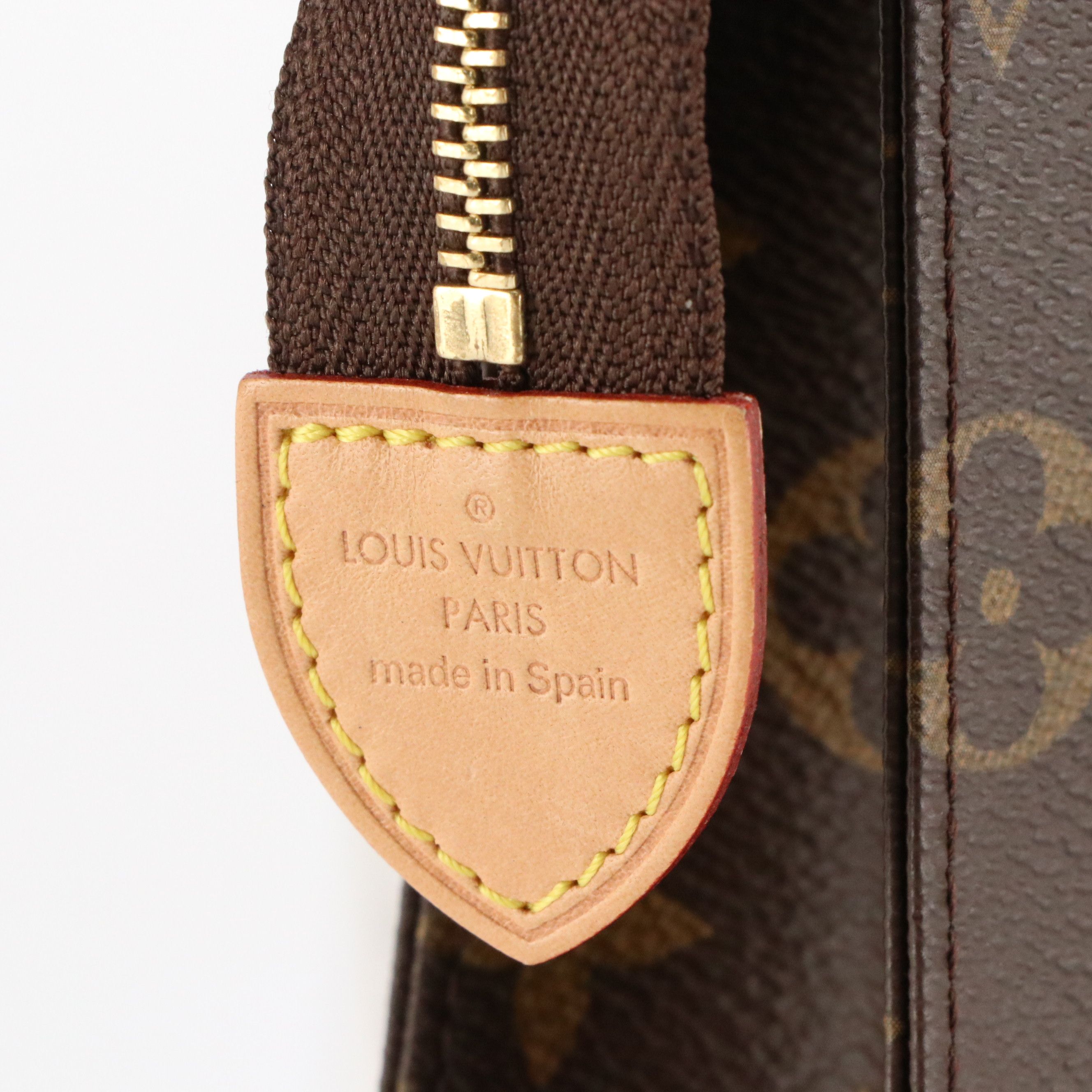 Louis Vuitton Poche Toilette 26 in Monogram Canvas