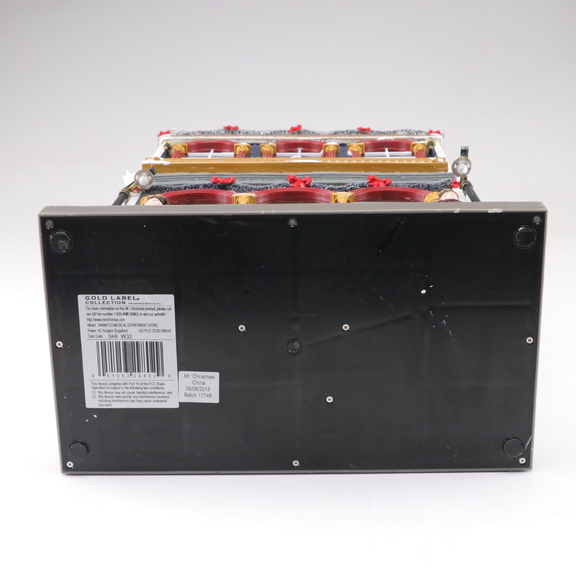 Mr. Christmas Hyde Park "Kris Kringle's Department Store" Animated Village