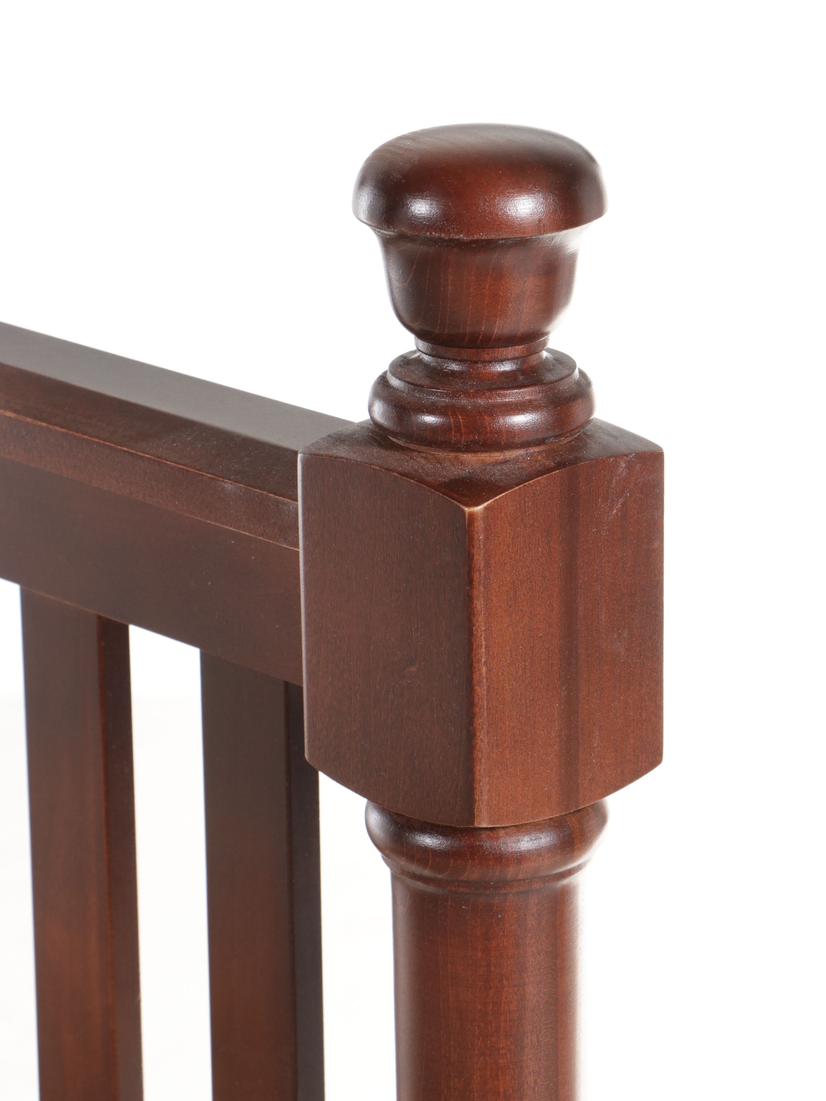 Vaughan-Bassett Cherry Finish Mission Style Slat Four-Poster Bed