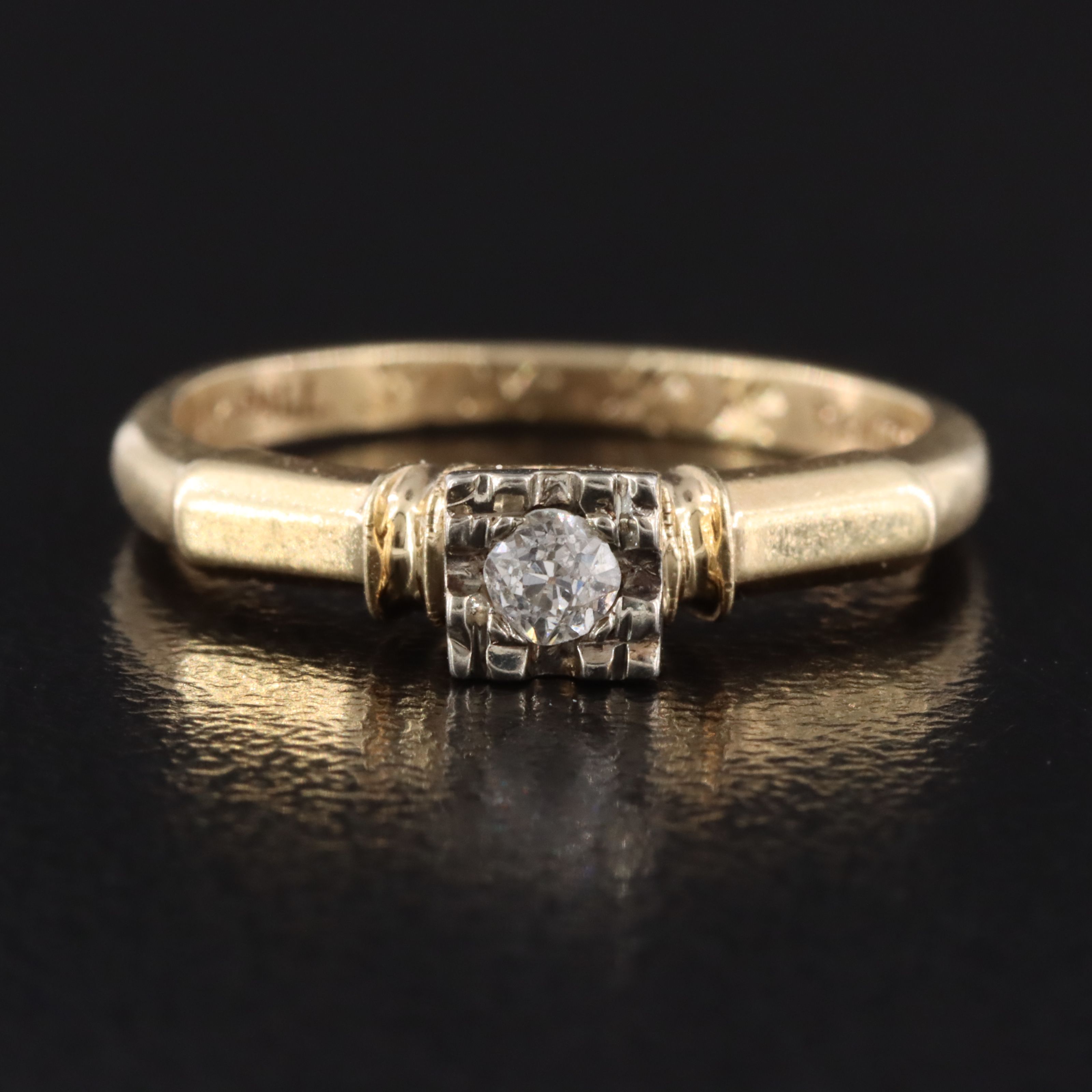 Vintage 14K 0.07 CT Diamond Solitaire Ring with Palladium Setting