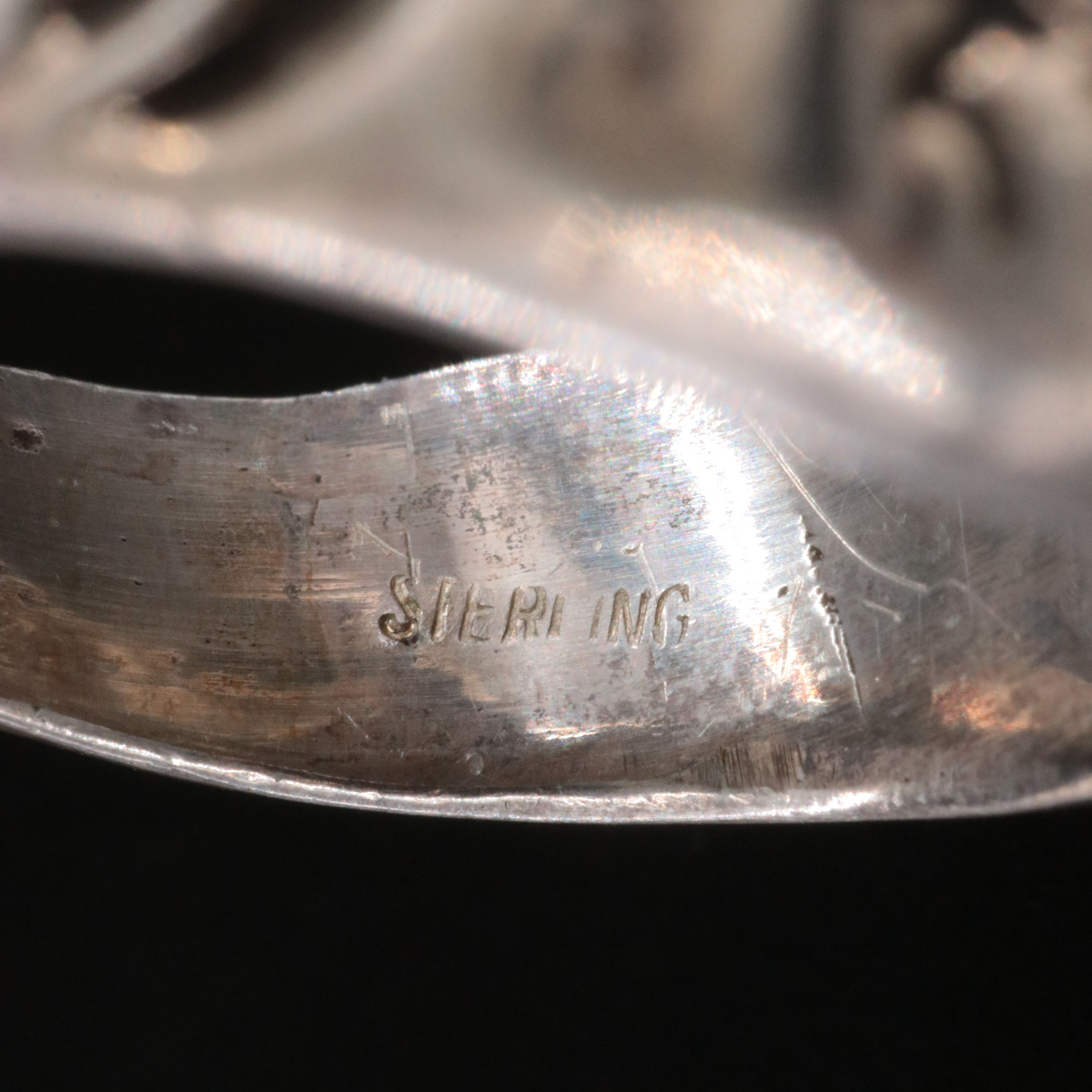 Sterling Snarling Skull Ring