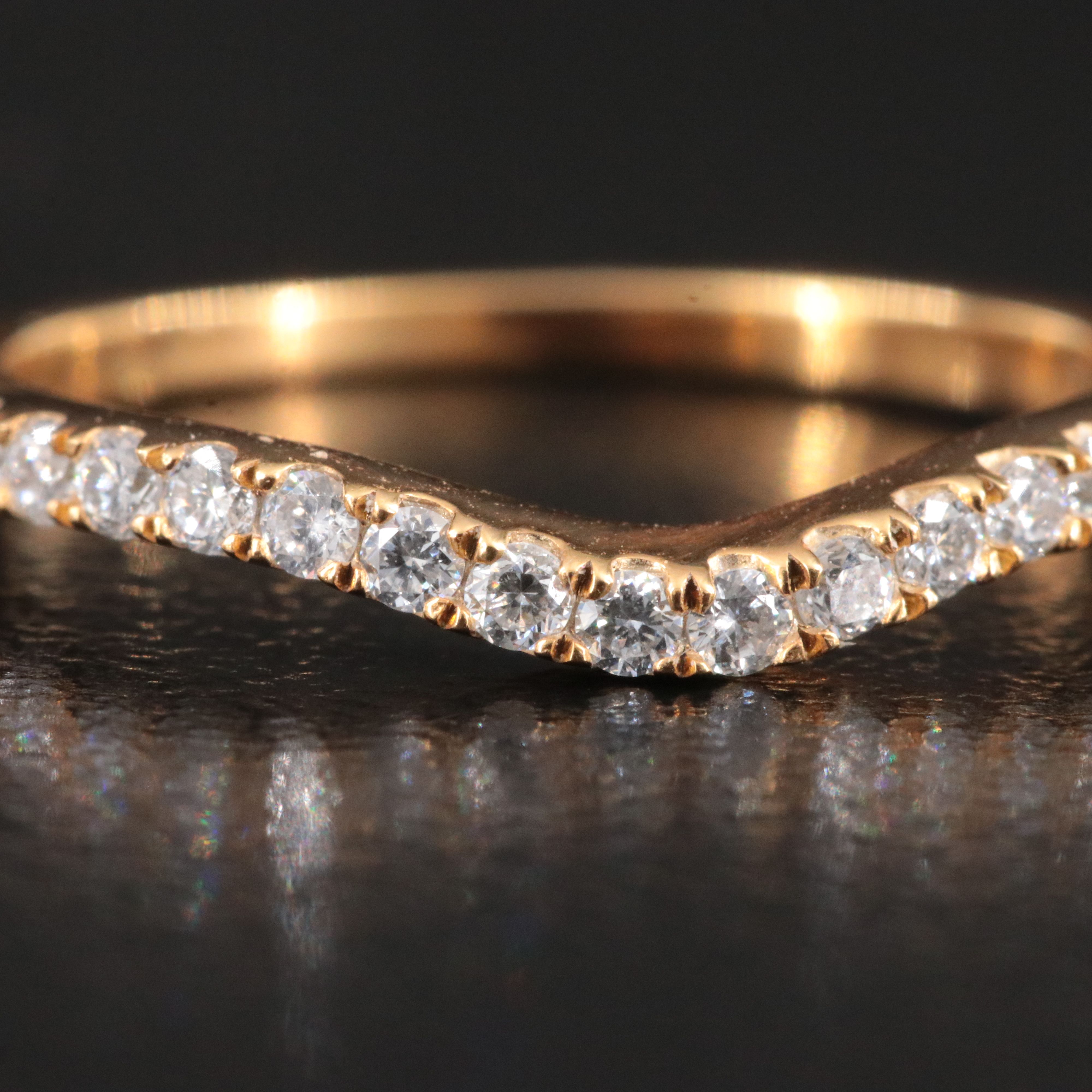 14K 0.26 CTW Diamond Contour Band