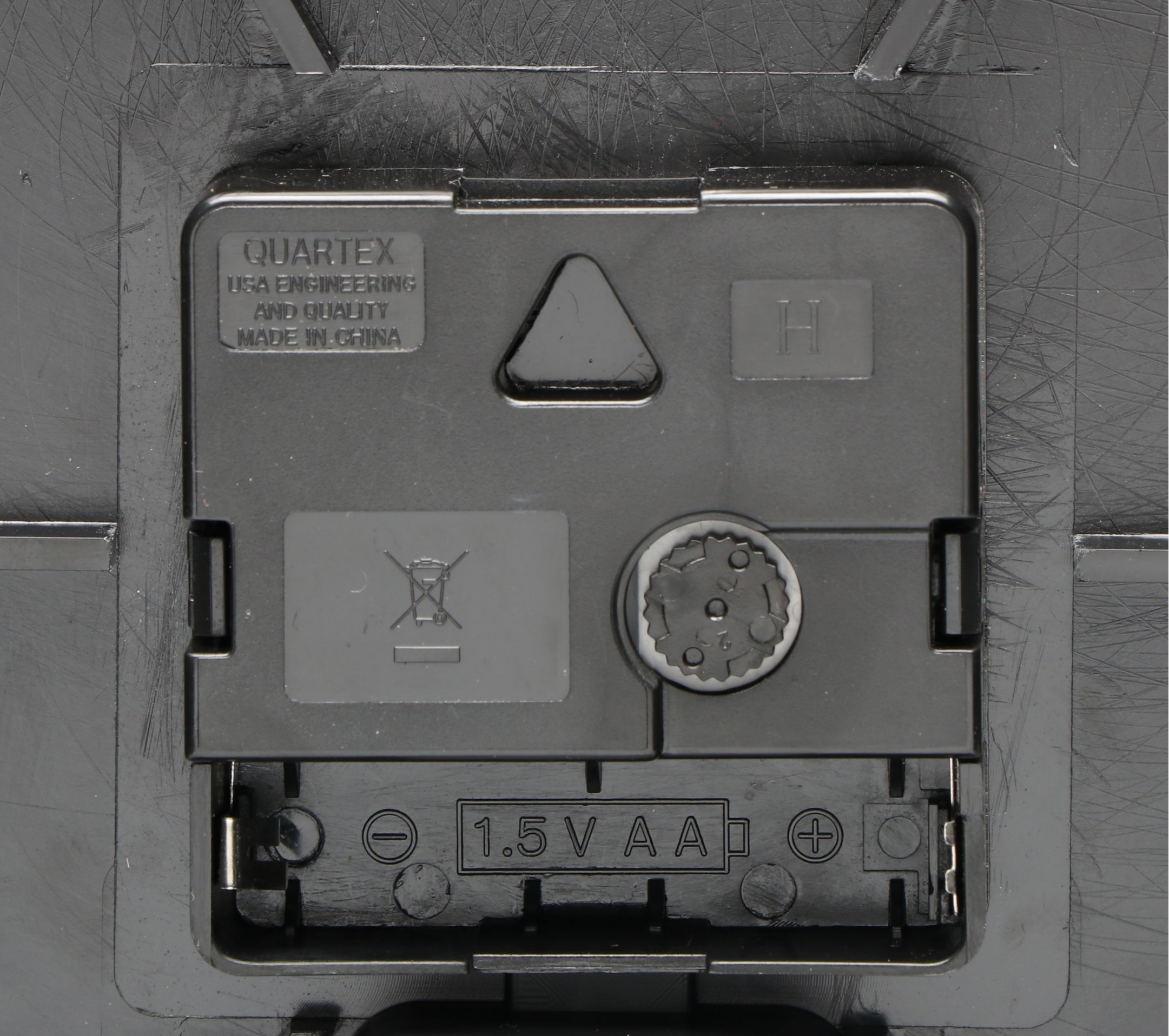 Hanover Clocks and Woodbridge Cincinnati Reds Wall Clock, 2021