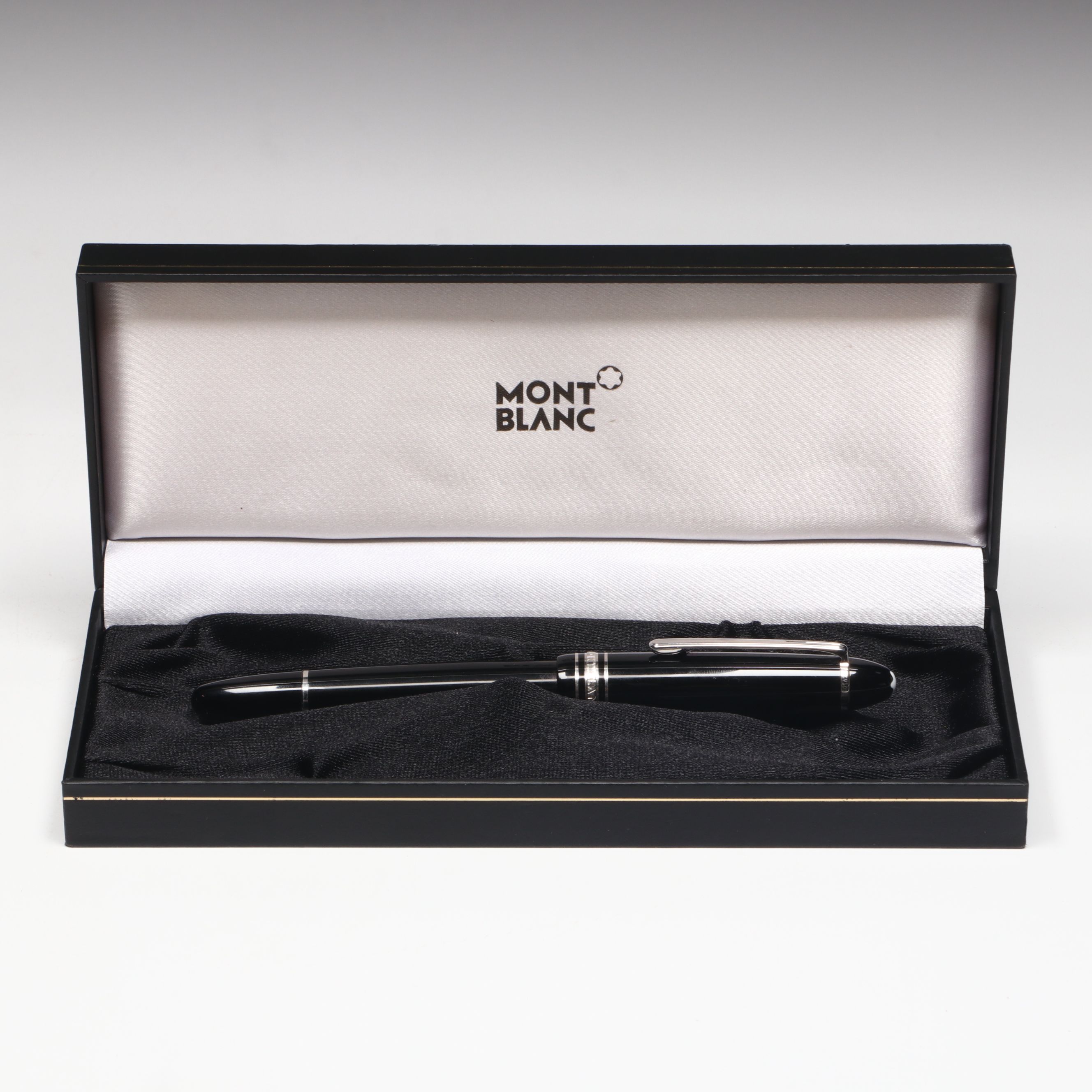Montblanc Meisterstück Black Resin Fountain Pen