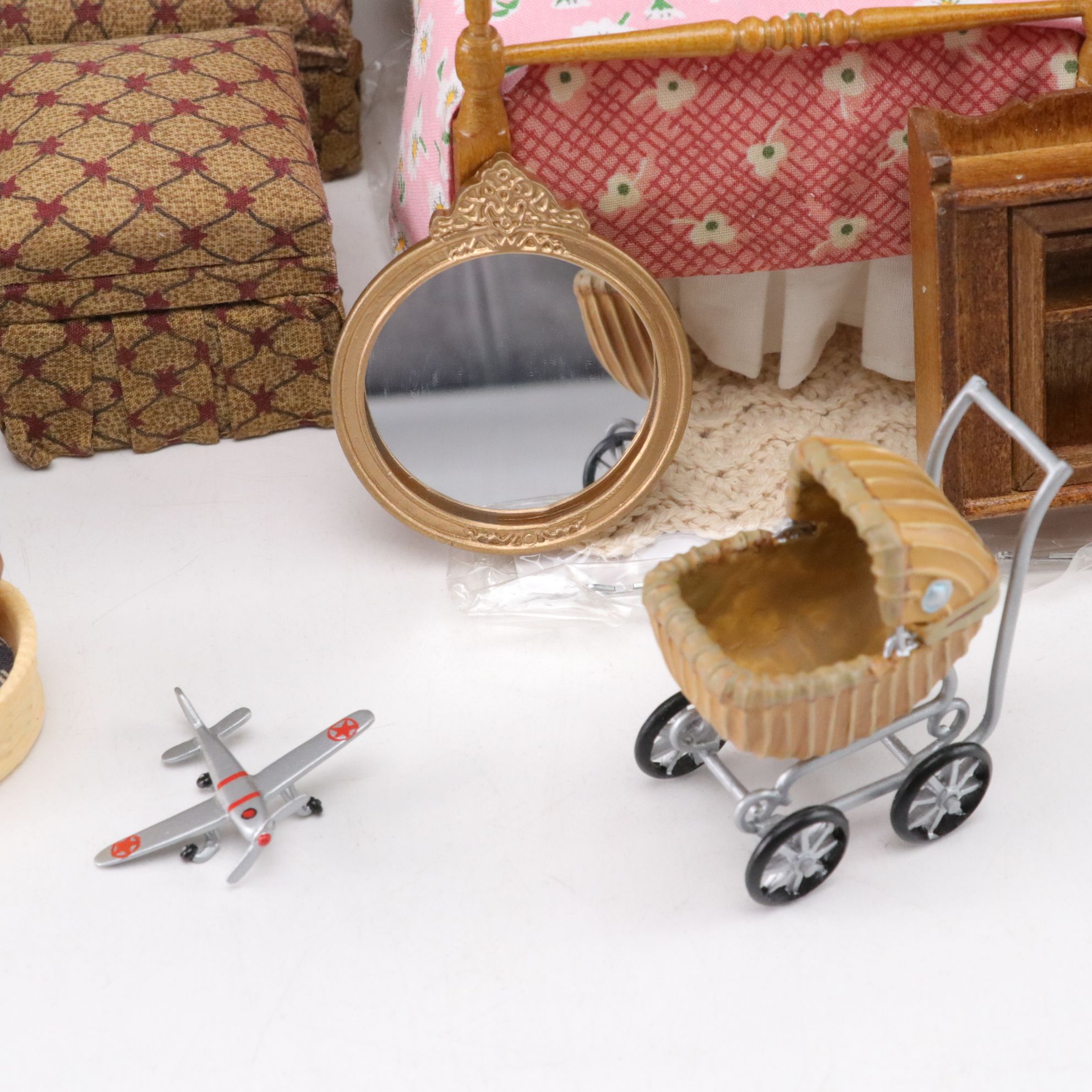 Miniature Doll House Bedroom Furniture Sets