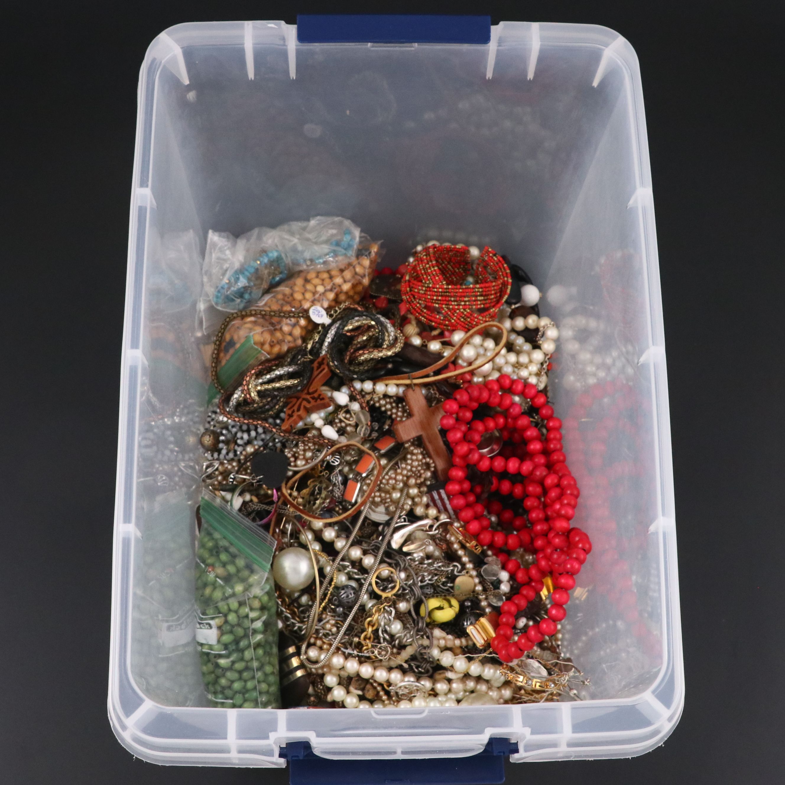 Uncommon Discoveries: Craft Jewelry Collection