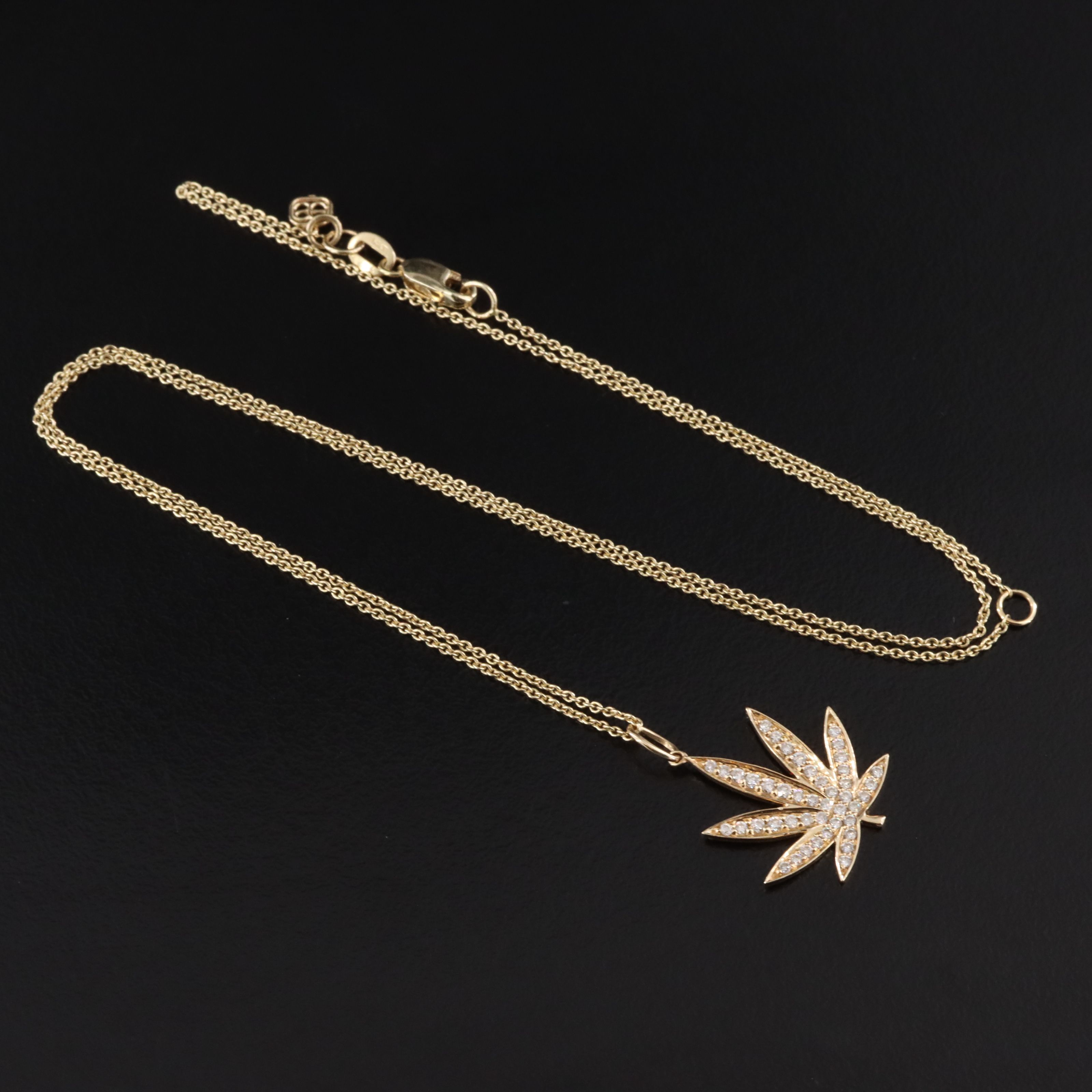 14K 0.27 CTW Diamond Leaf Pendant Necklace