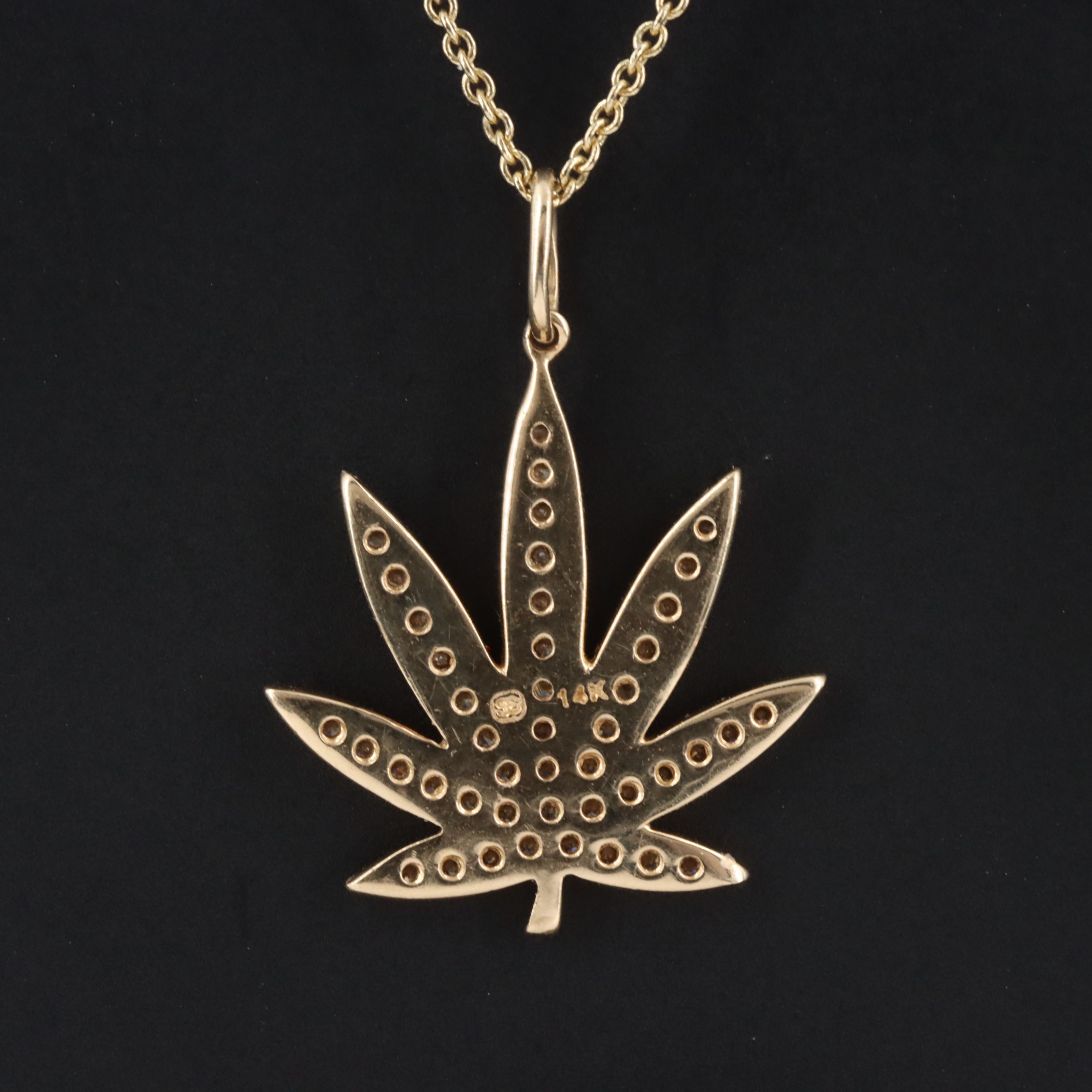 14K 0.27 CTW Diamond Leaf Pendant Necklace