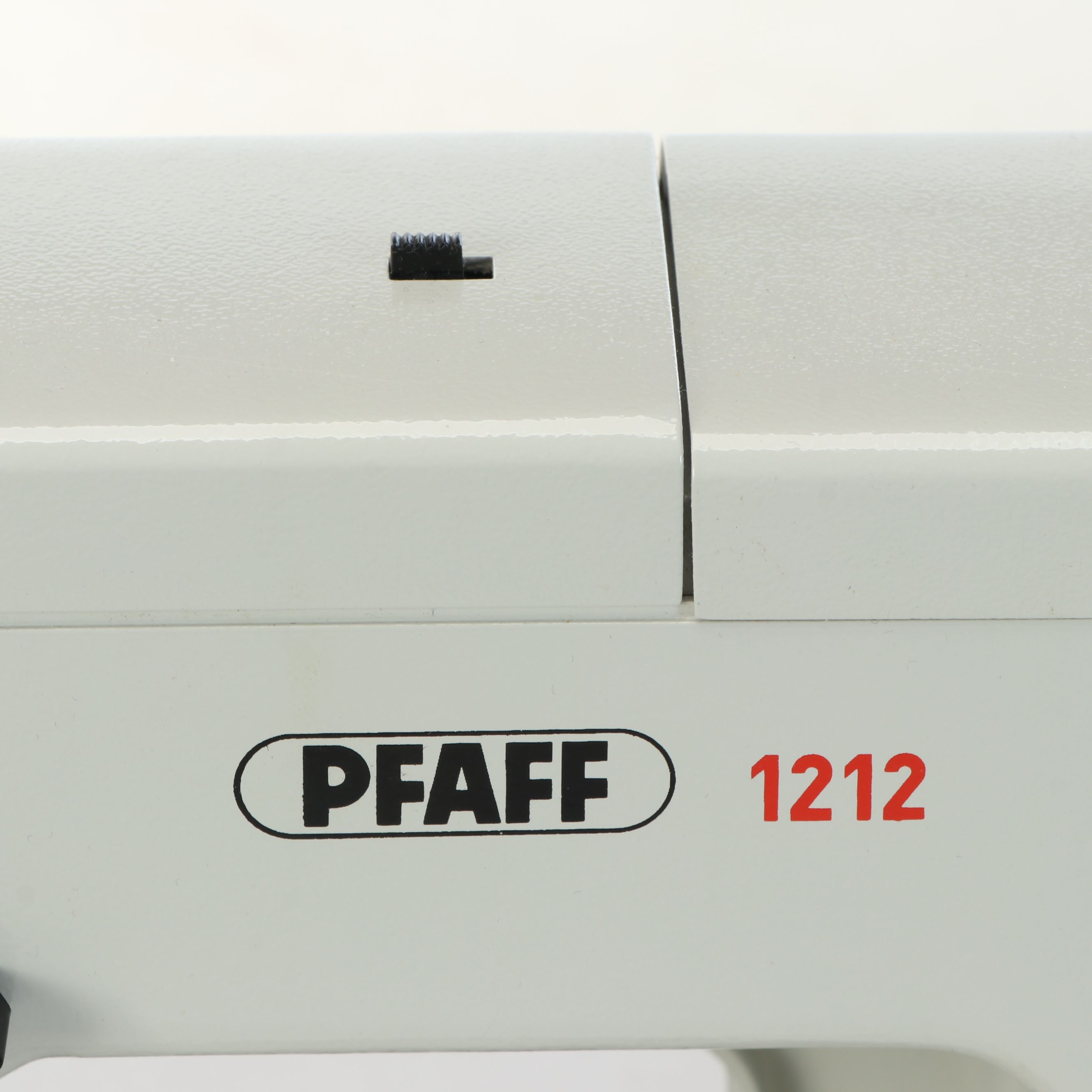 Vintage Pfaff Model 1212 Sewing Machine with Carrying Case and Accessories