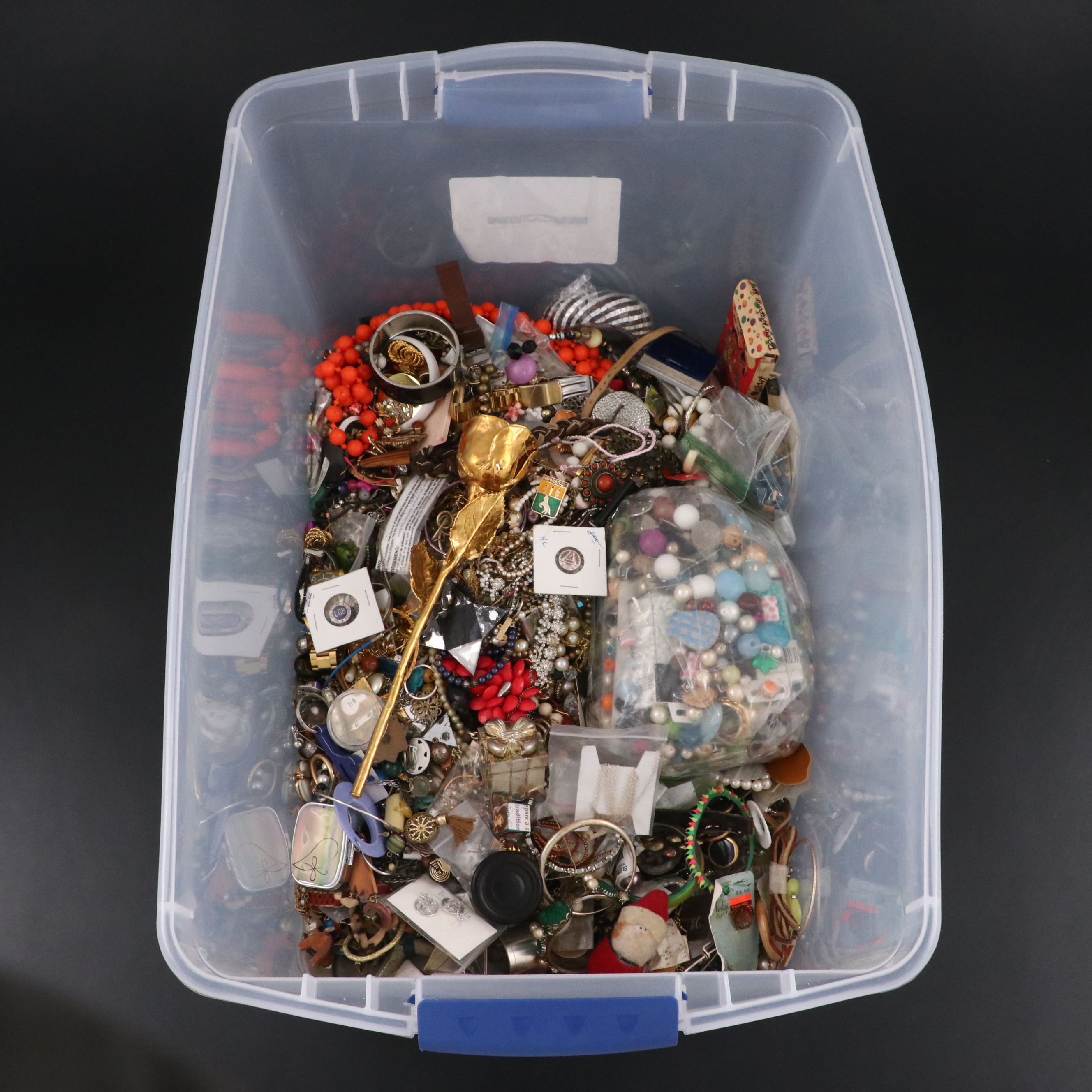 Uncommon Discoveries: Craft Jewelry Collection