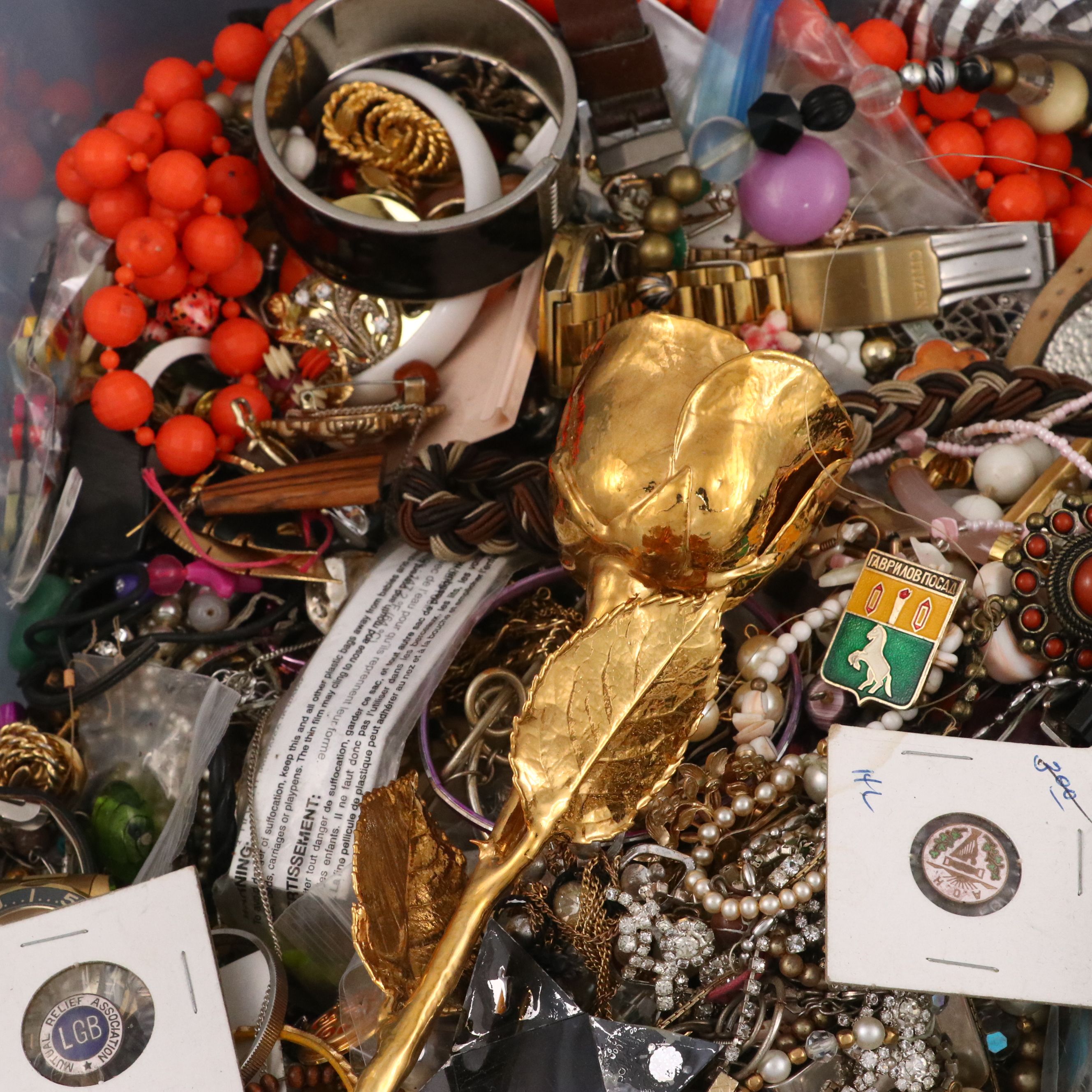 Uncommon Discoveries: Craft Jewelry Collection