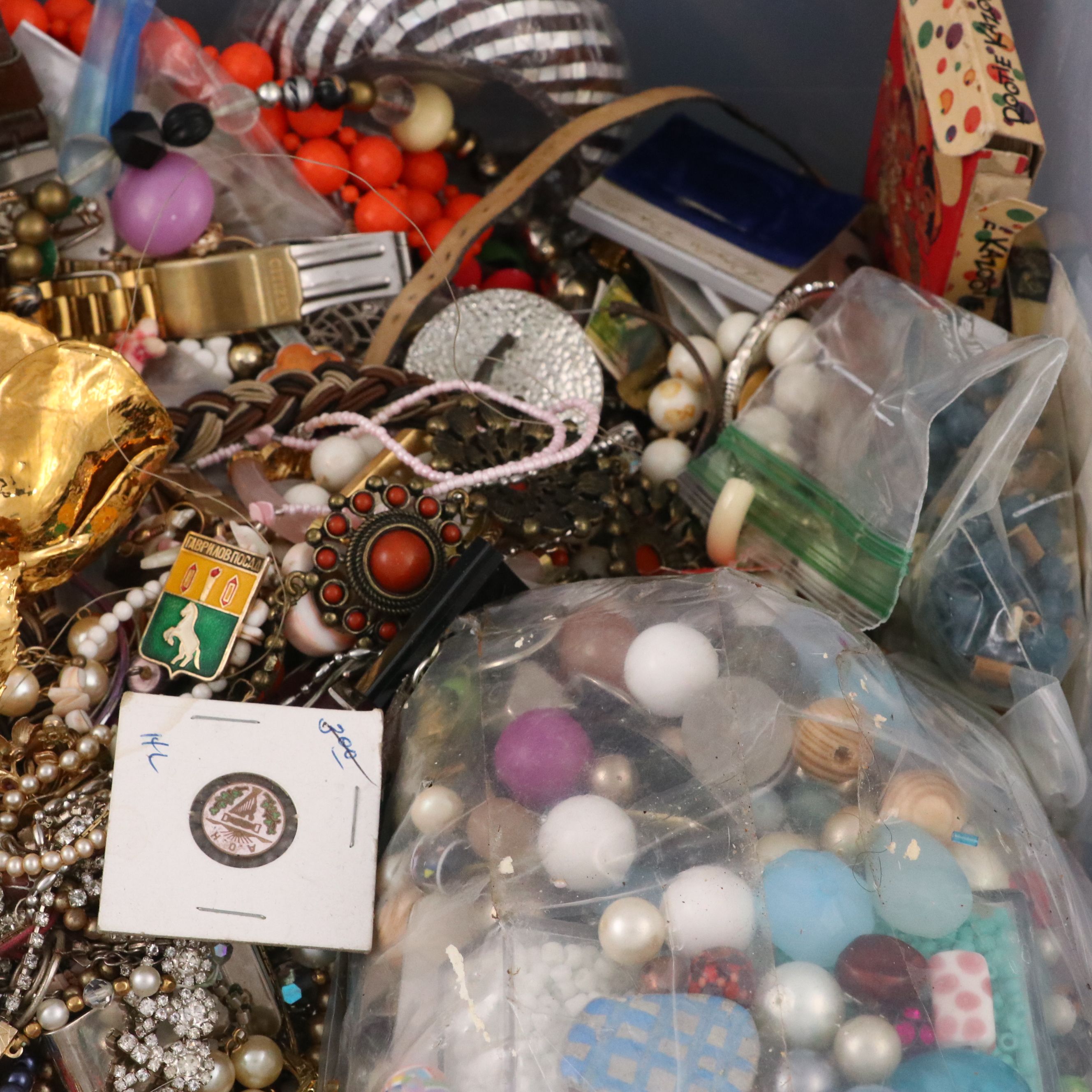 Uncommon Discoveries: Craft Jewelry Collection