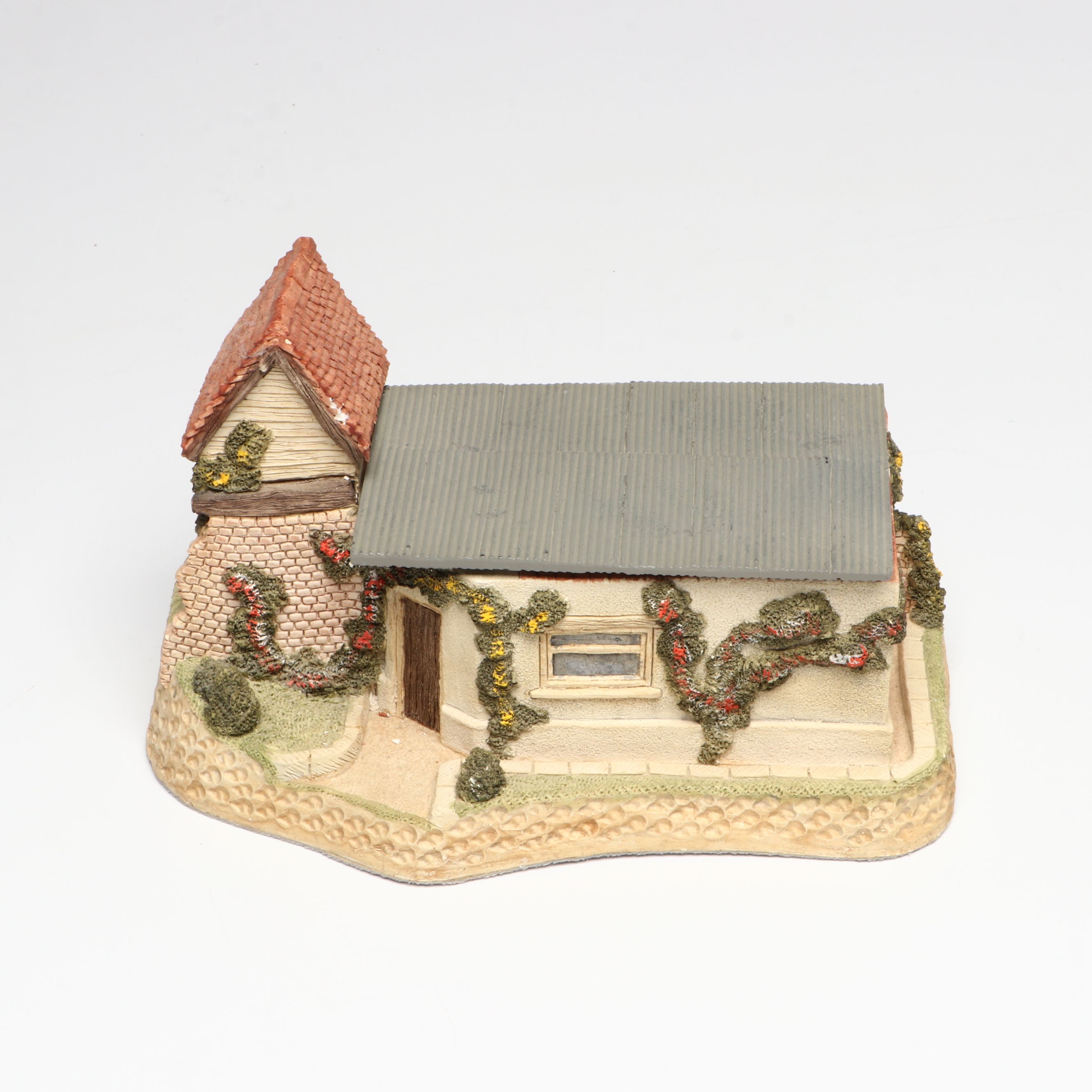 Lilliput Lane, David Winter and John Hine Resin House Figurines