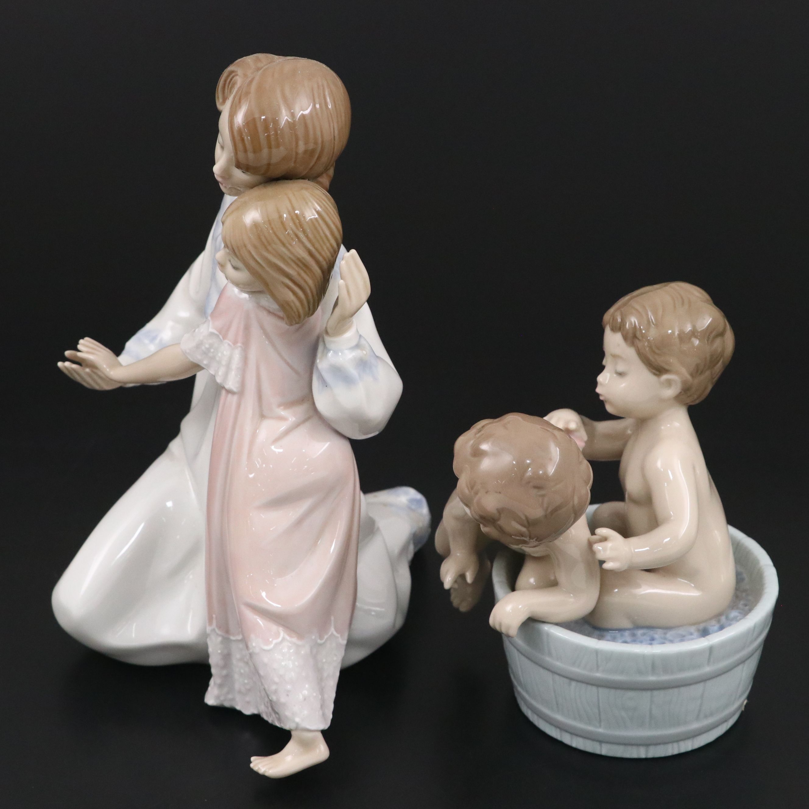 Lladró "Good Night" and "Bath Time" Porcelain Figures
