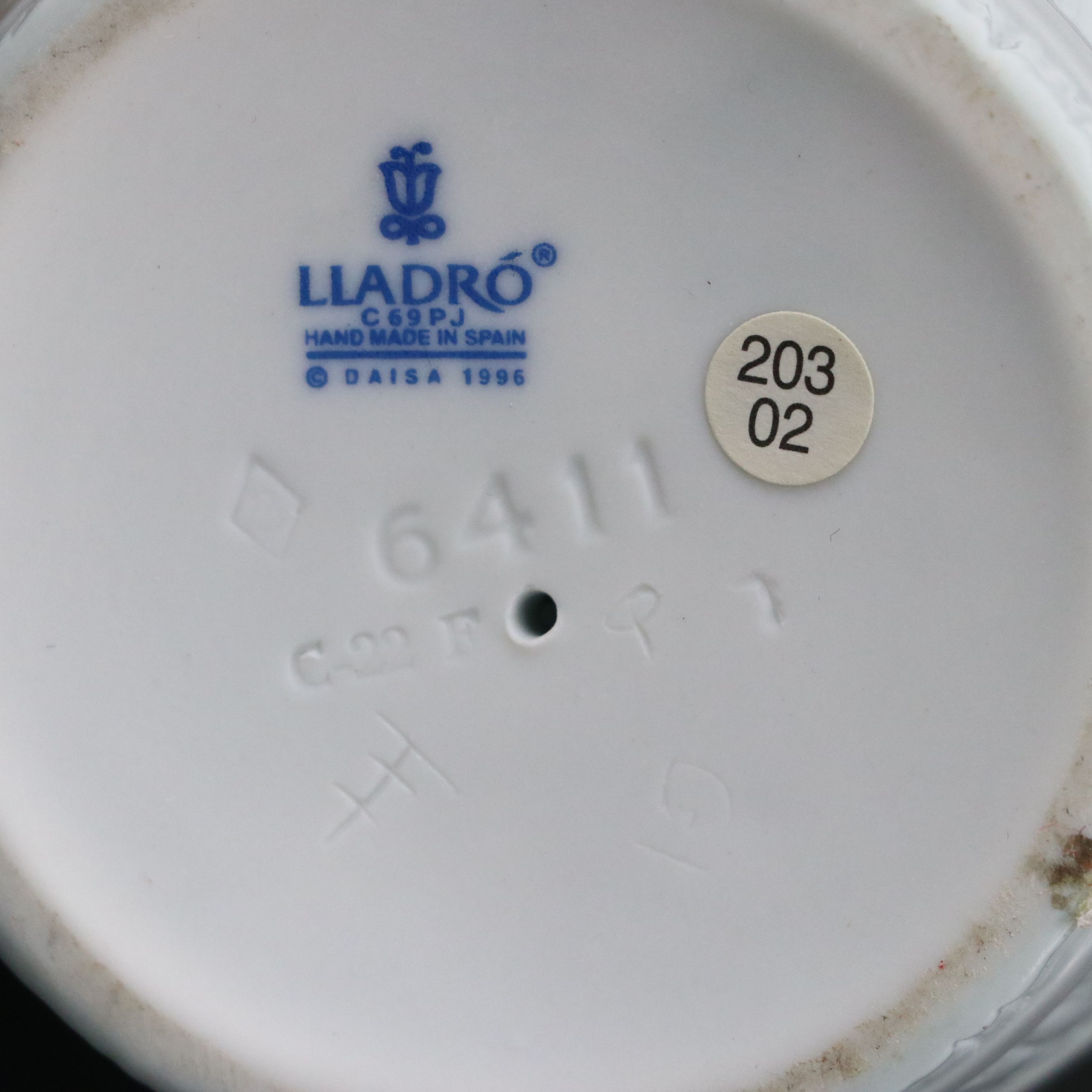 Lladró "Good Night" and "Bath Time" Porcelain Figures