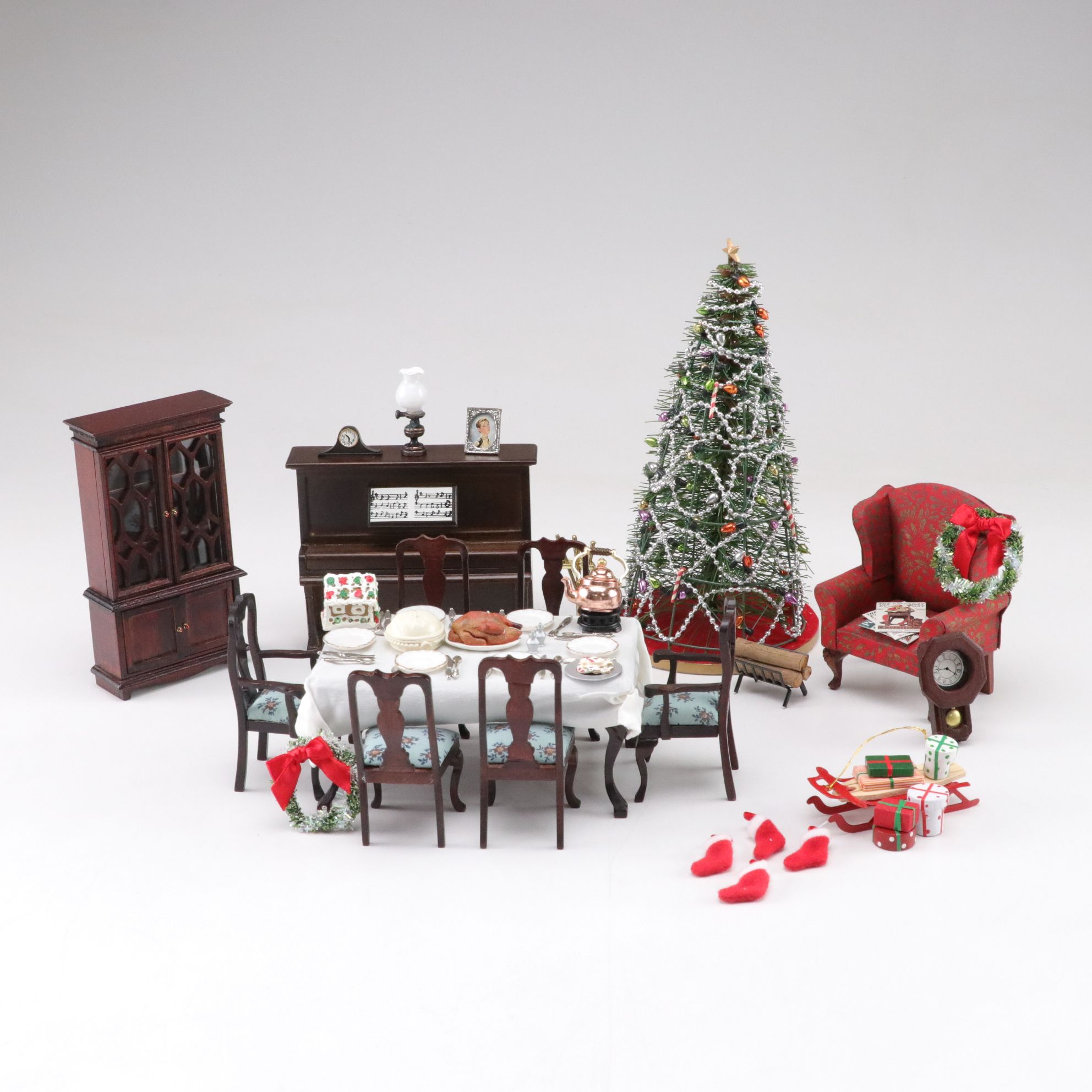 Miniature Doll House Christmas Living Room Furniture Set