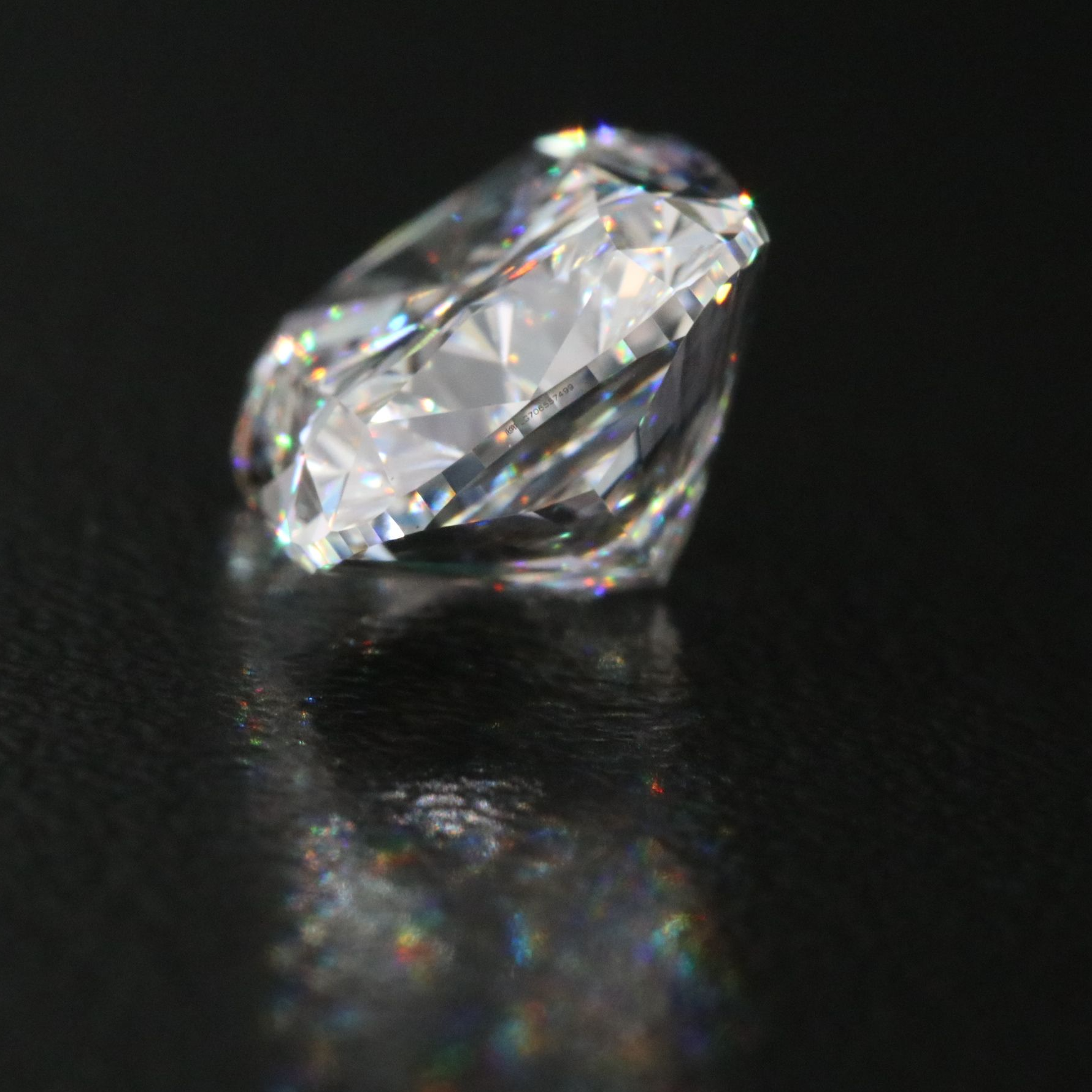Loose 4.05 CT Lab Grown Diamond with IGI Report