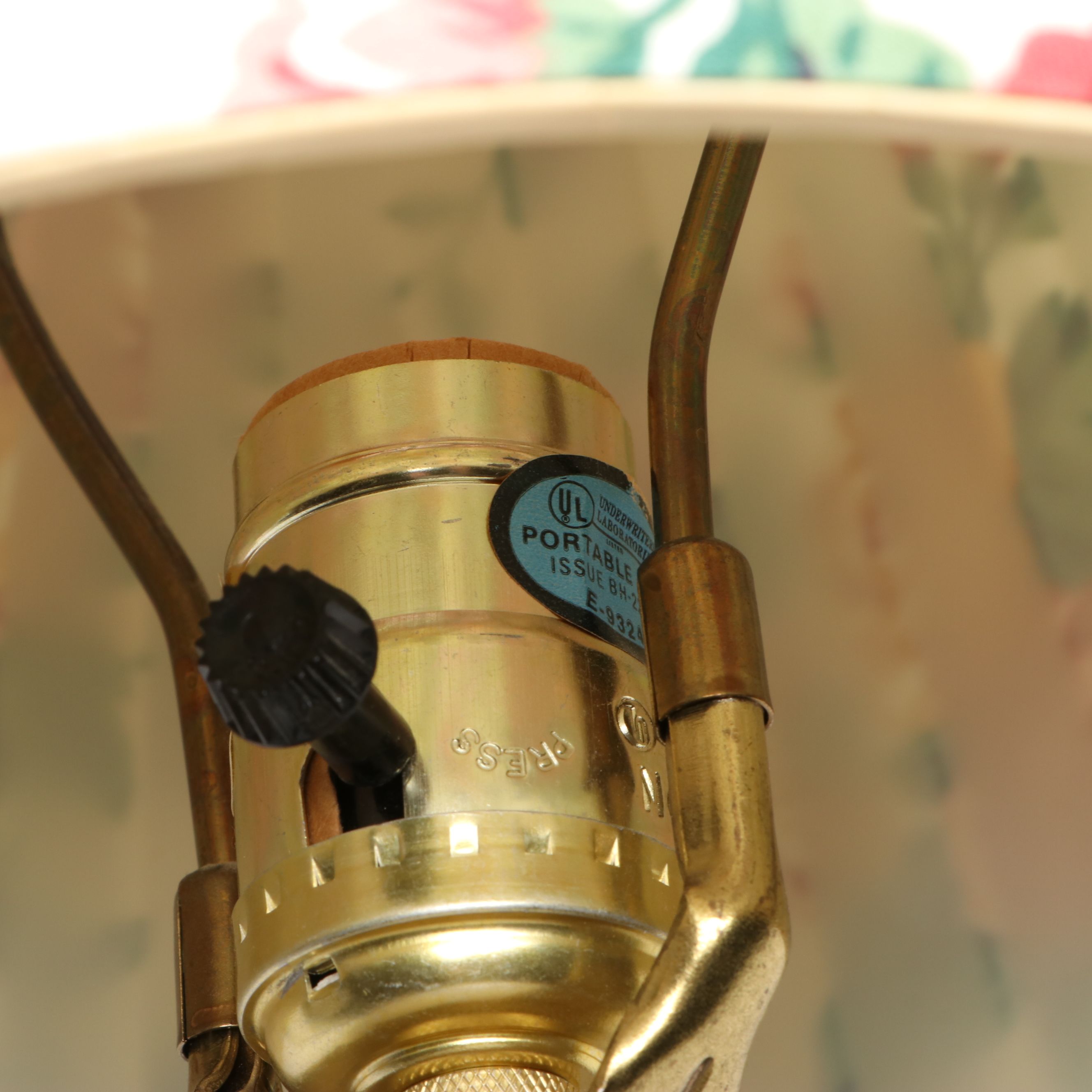 Longaberger Ceramic Table Lamp with Woven Baskets and Sewing Notions