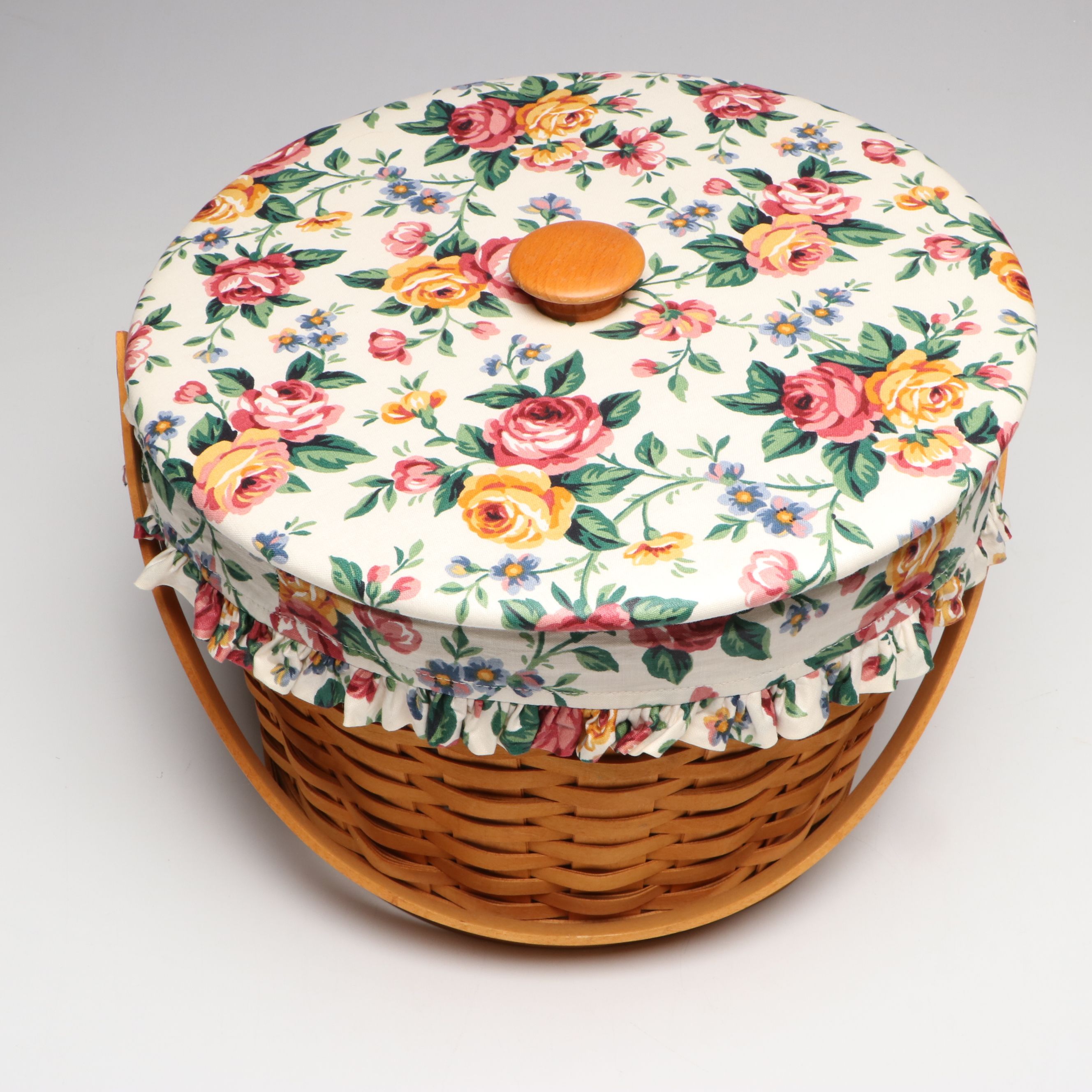 Longaberger Ceramic Table Lamp with Woven Baskets and Sewing Notions