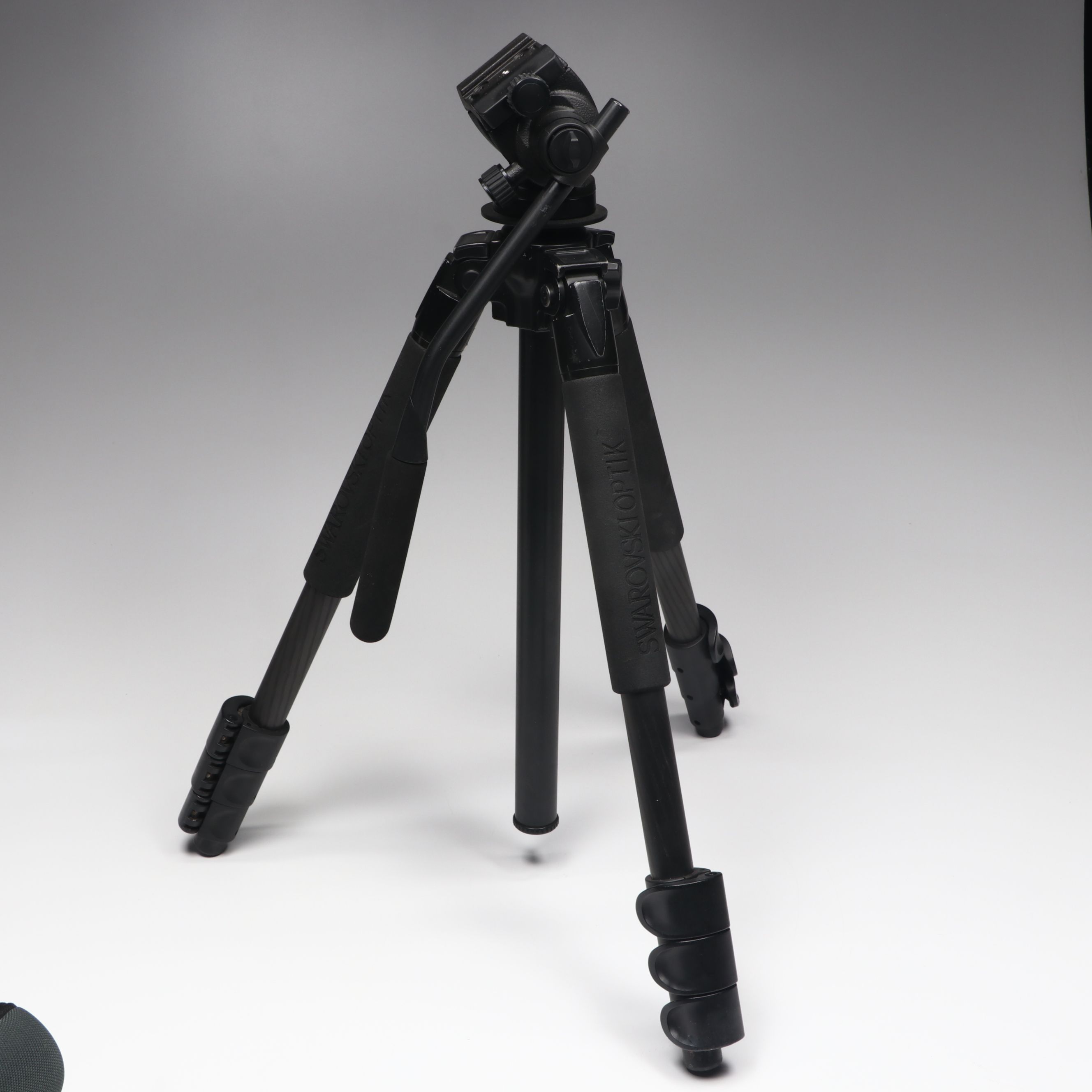 Swarovski Optik ATS 65 HD Spotting Scope with Stand