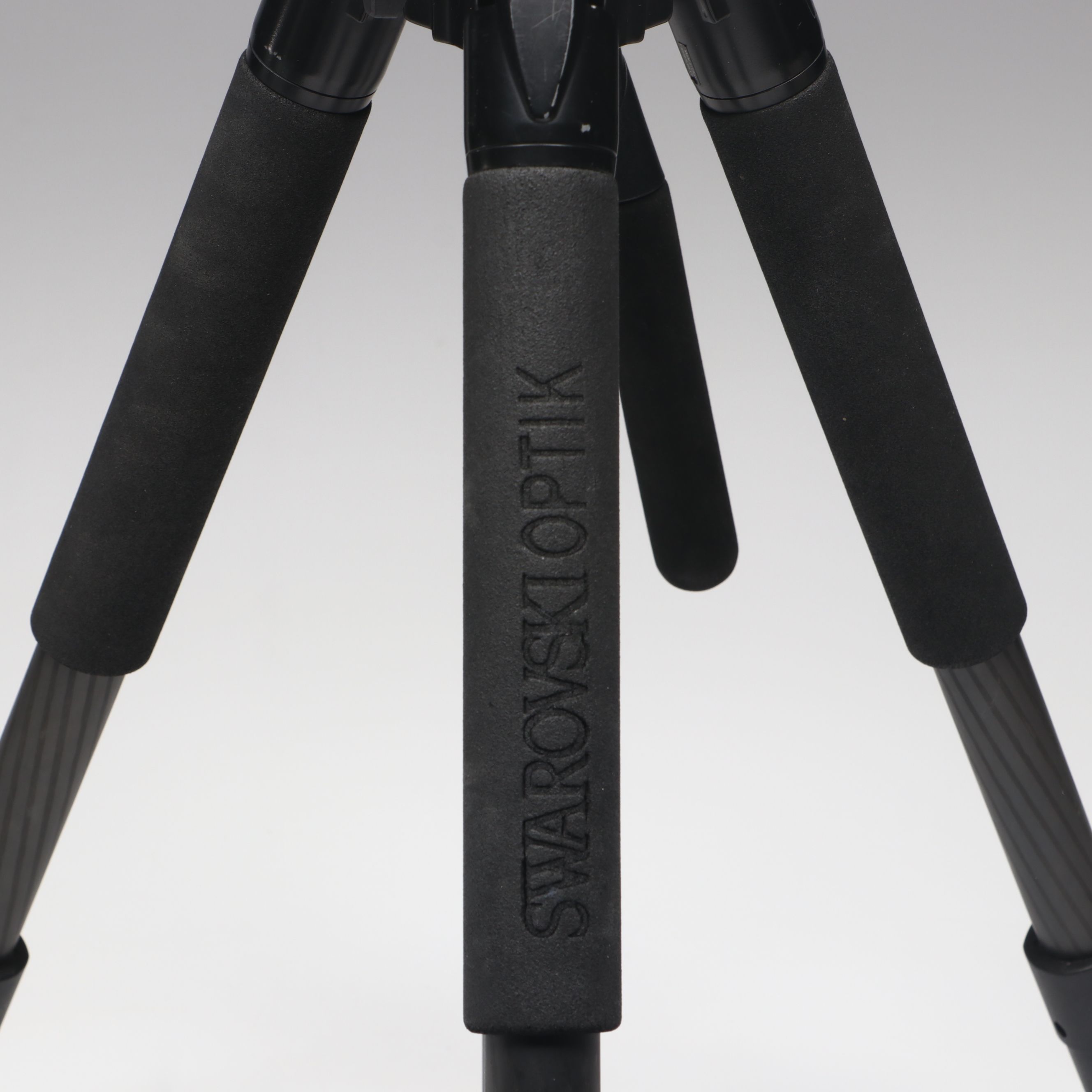 Swarovski Optik ATS 65 HD Spotting Scope with Stand