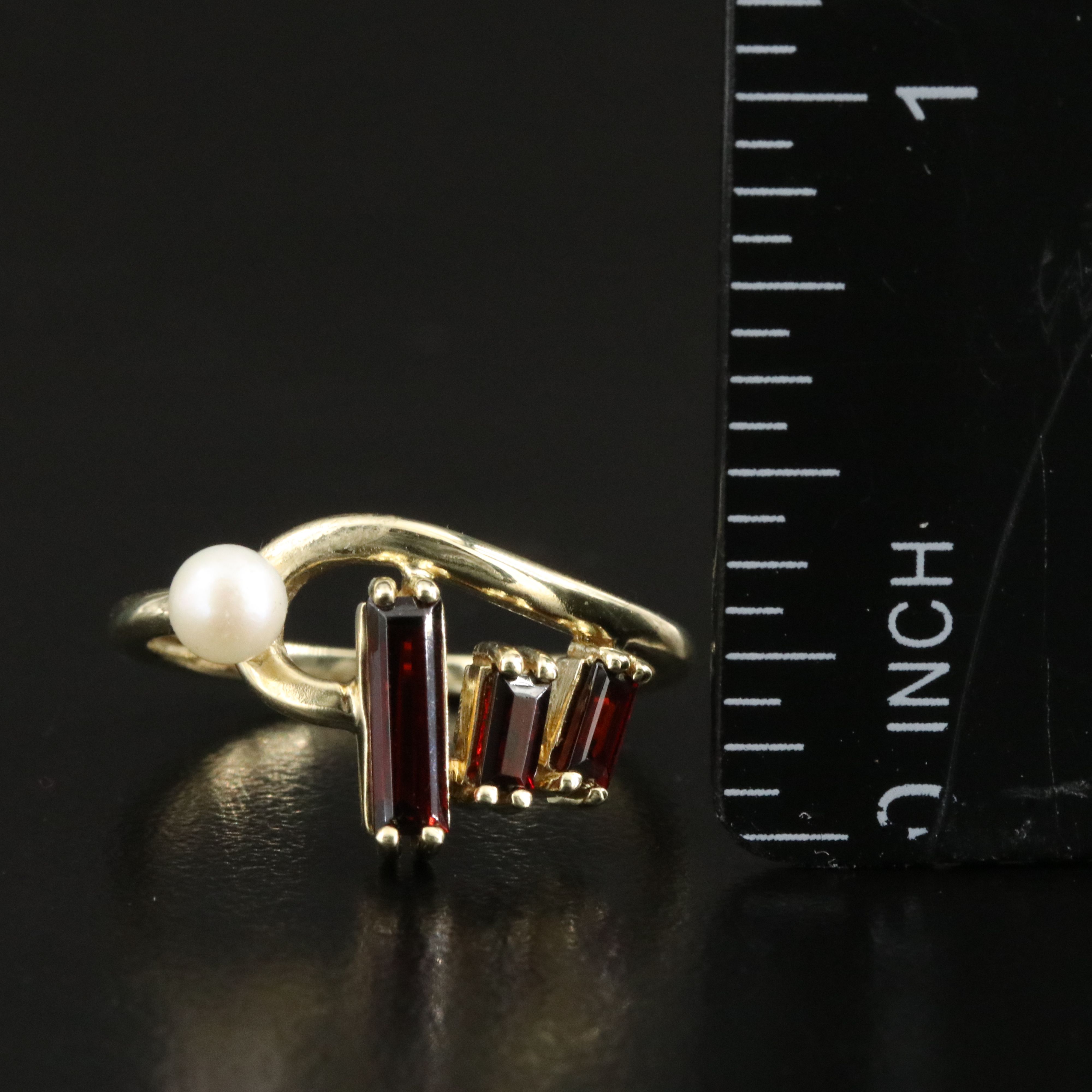 14K Garnet and Pearl Ring