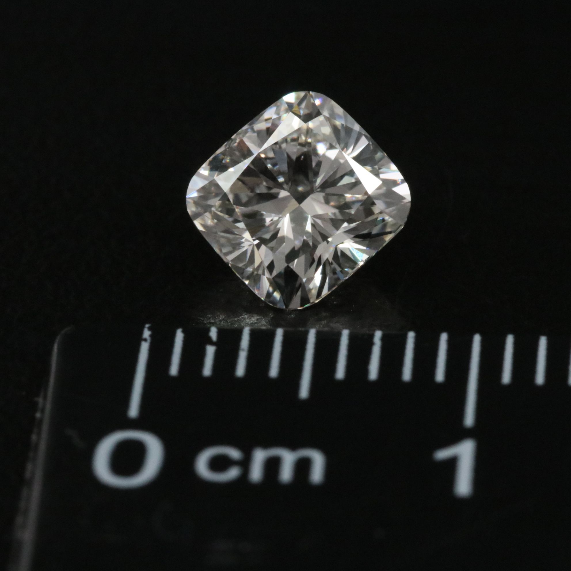 Loose 0.98 CT Lab Grown Diamond with IGI Report