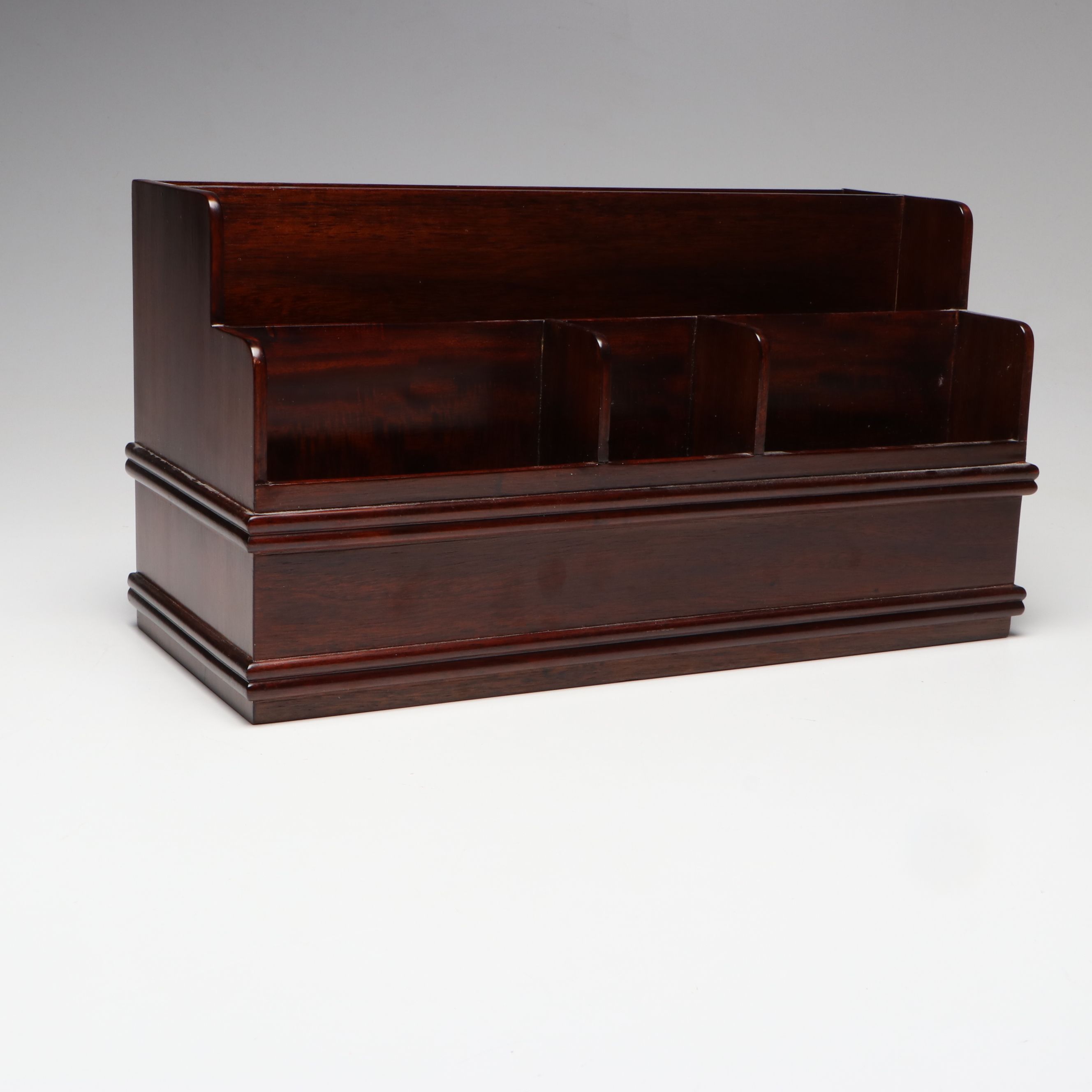 The Libra Company Desk Organizer with Napa Valley Wine Bottle Holder