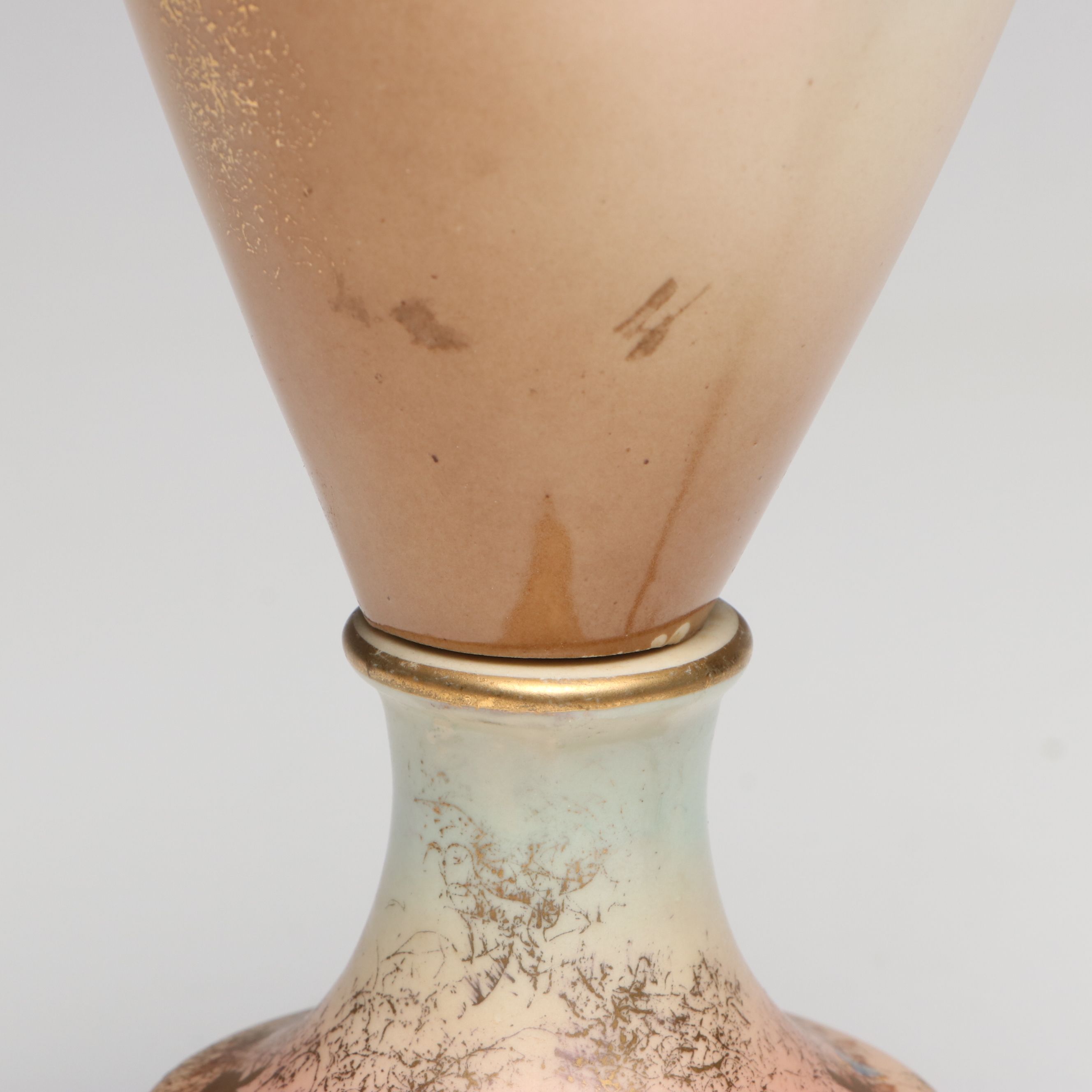 Beckwith Hand-Painted Gilt Porcelain Urn Table Lamp, Early to Mid-20th Century