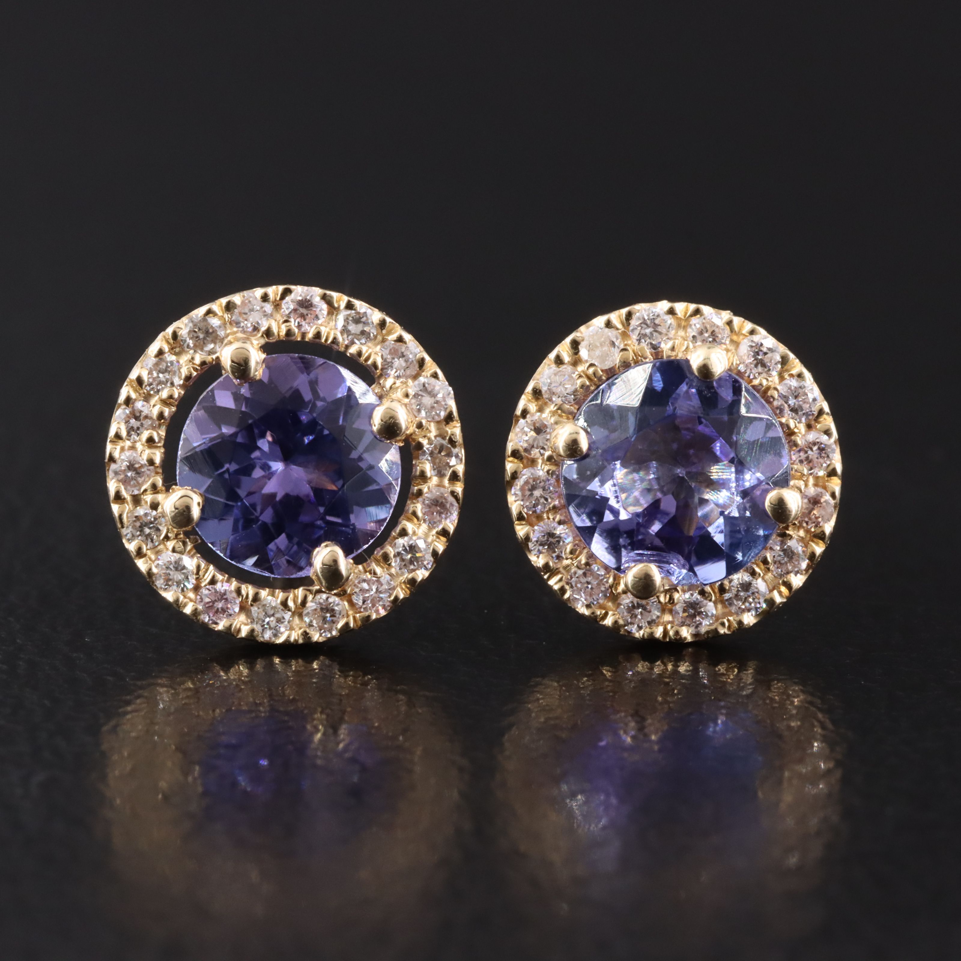 14K Tanzanite and Diamond Ring Including Fancy Pink Diamonds