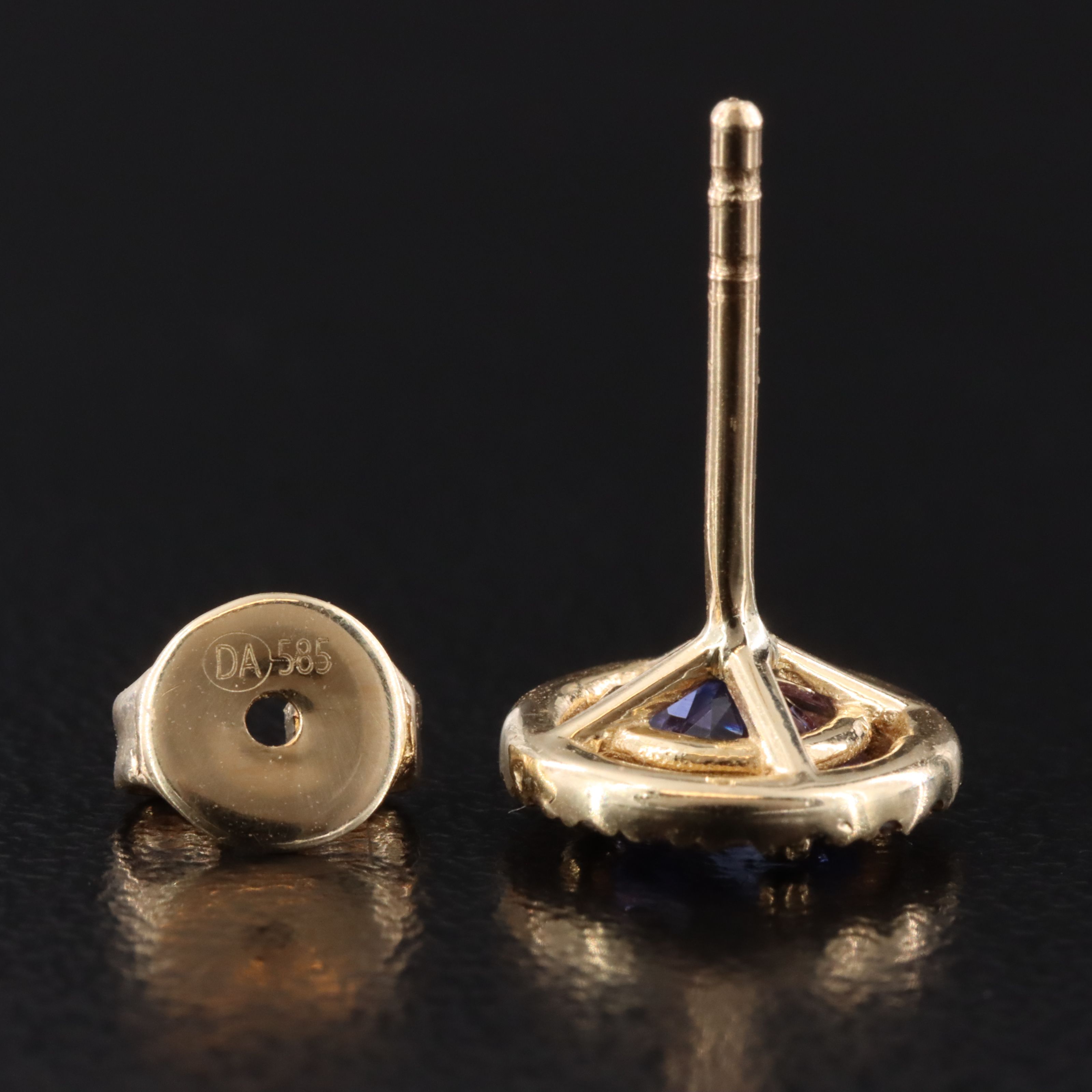 14K Tanzanite and Diamond Ring Including Fancy Pink Diamonds