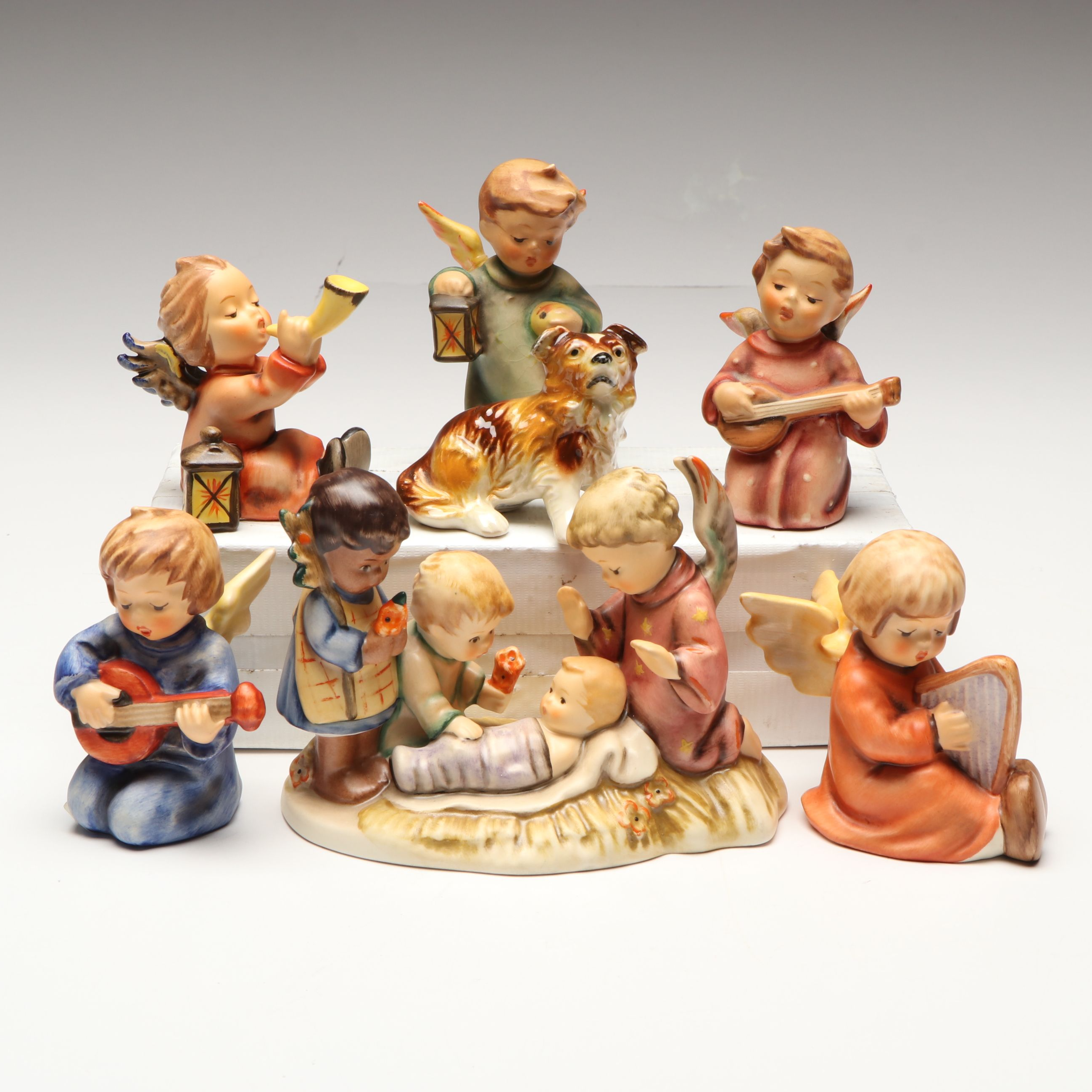 Goebel Hummel "We Come in Peace" and More Angel Figurines