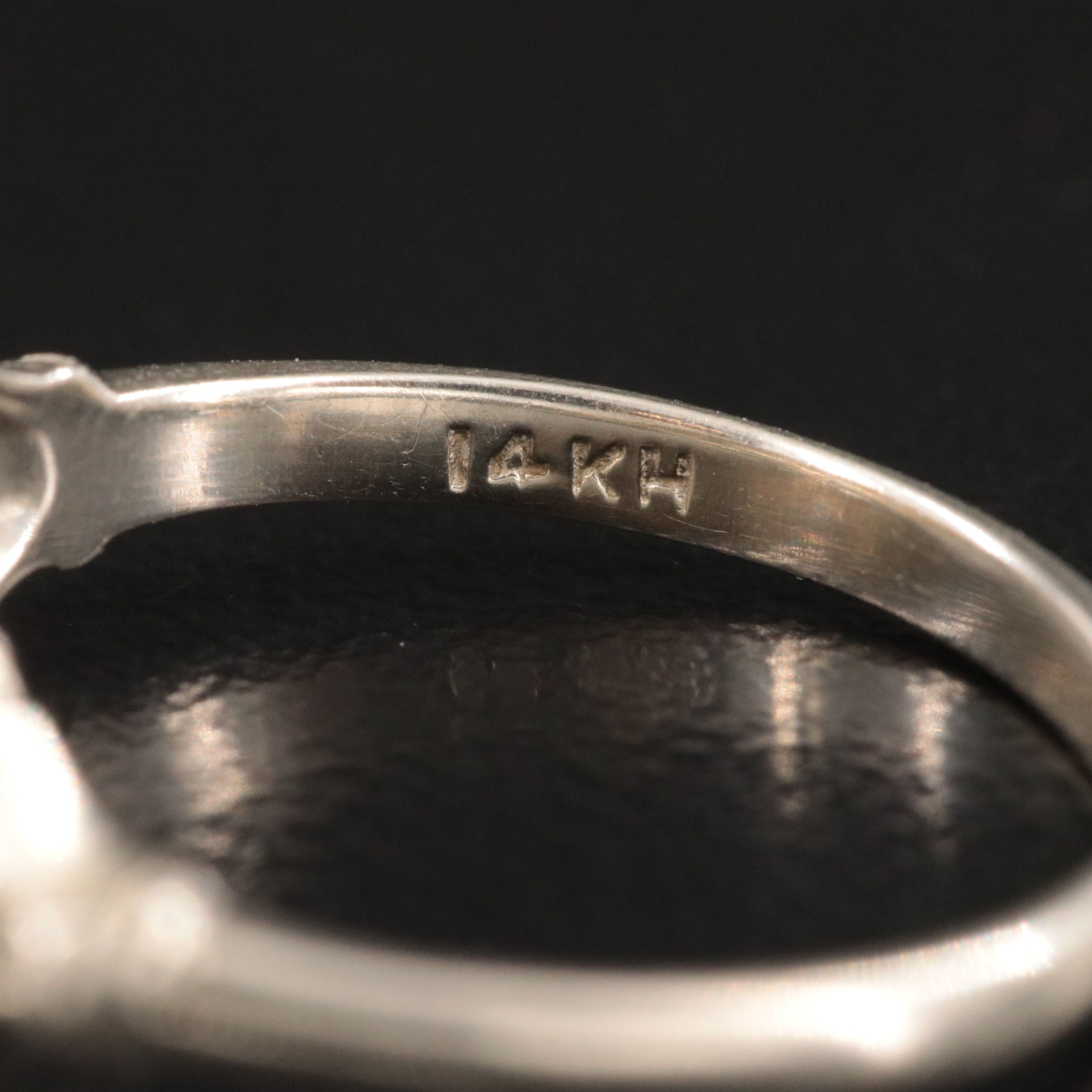 Art Deco 14K 0.16 CTW Diamond Ring